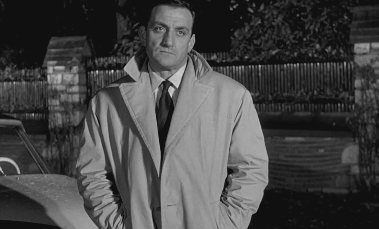 1530x926 The French Noir Anti Hero And The Trench Coat