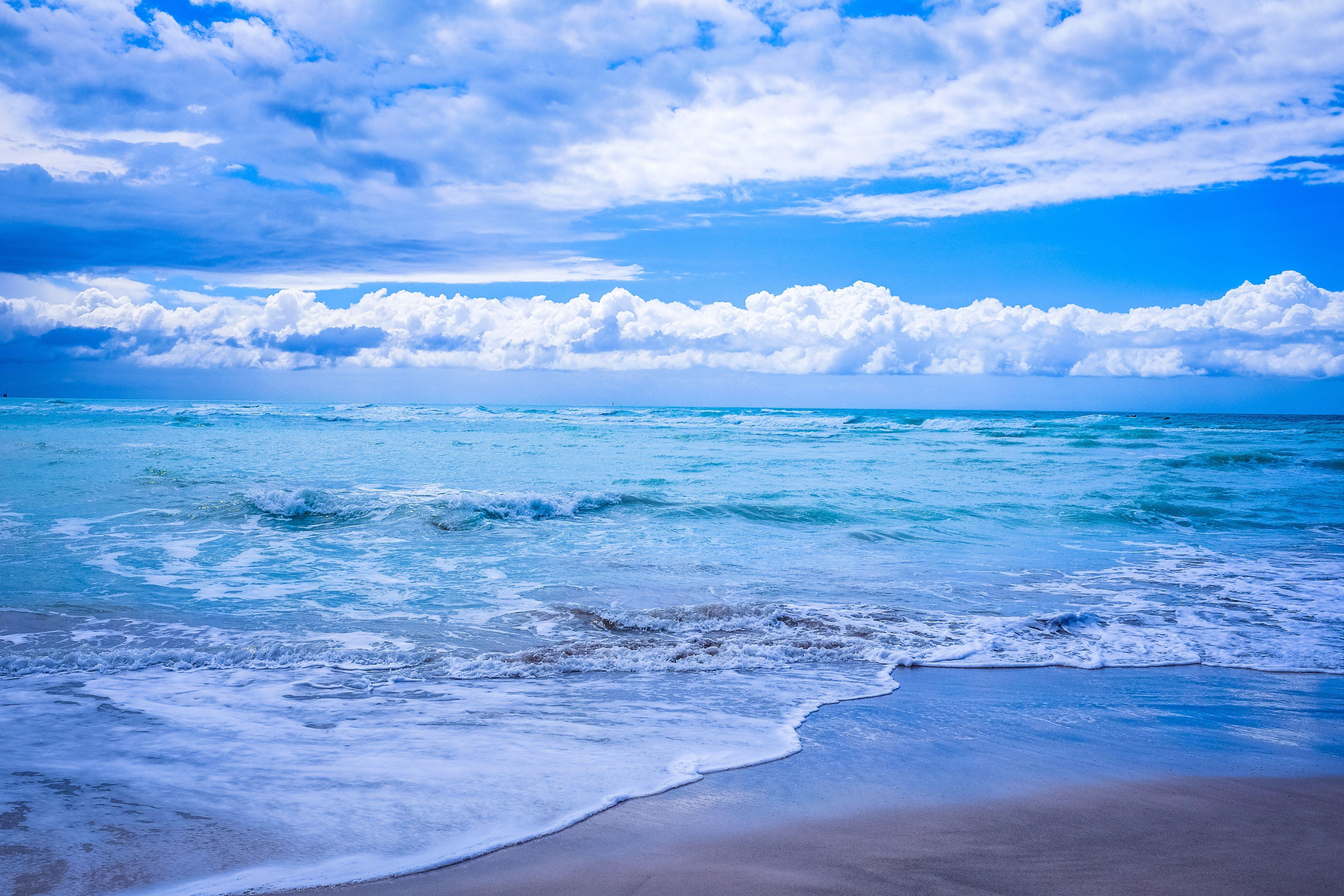 4896x3264 Beautiful Blue Sky Beach Background .