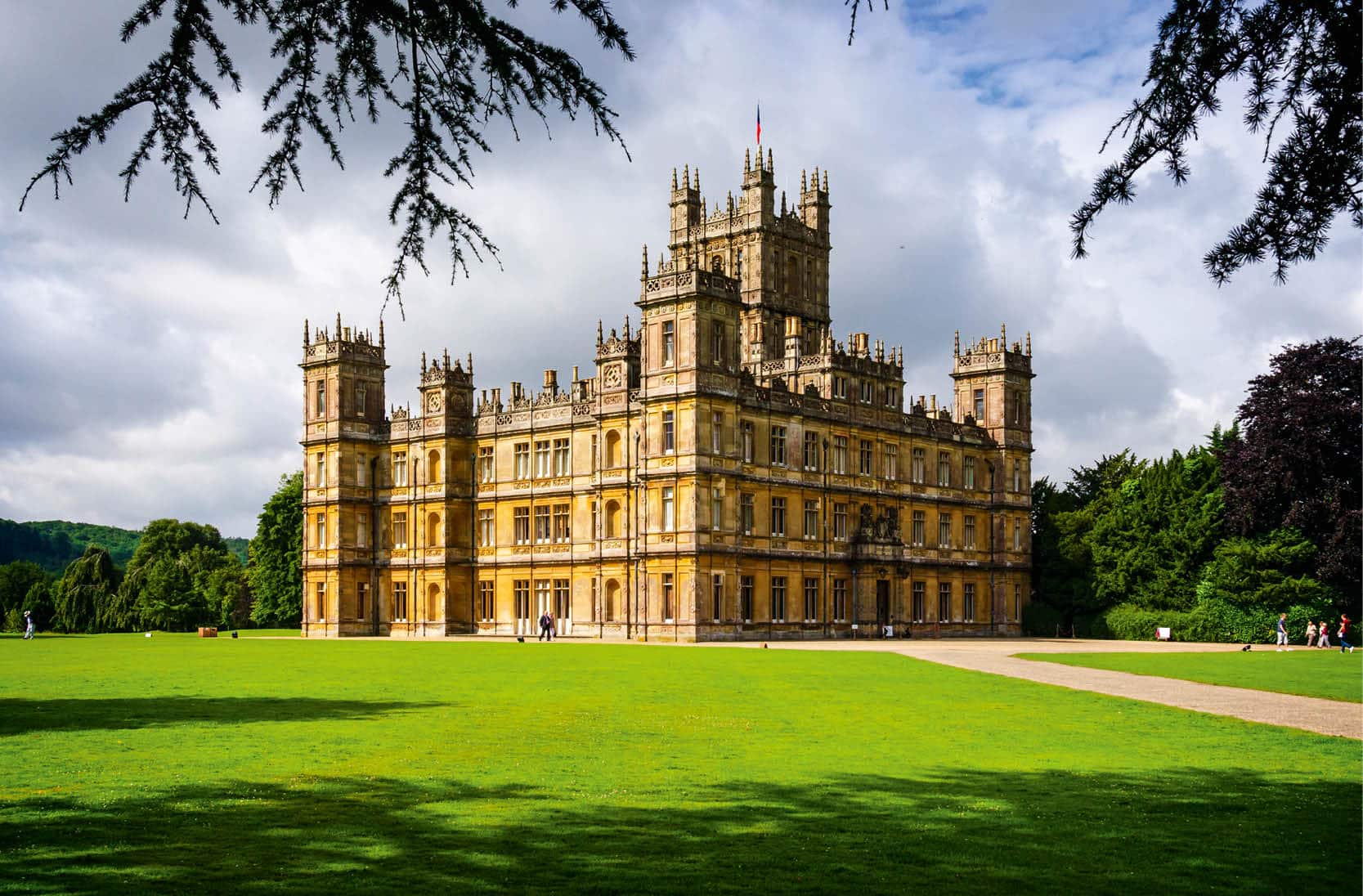 1667x1096 Castling Across the British Isles. Leader's Edge Magazine