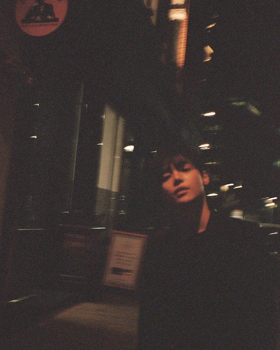 959x1200 Aesthetic Korean Boy Wallpaper