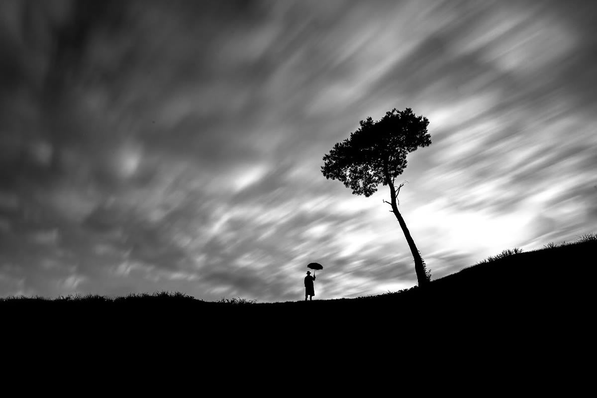1200x800 Korean Photographer Mokyeon Captures Poetic and Inspiring Black and White Photo
