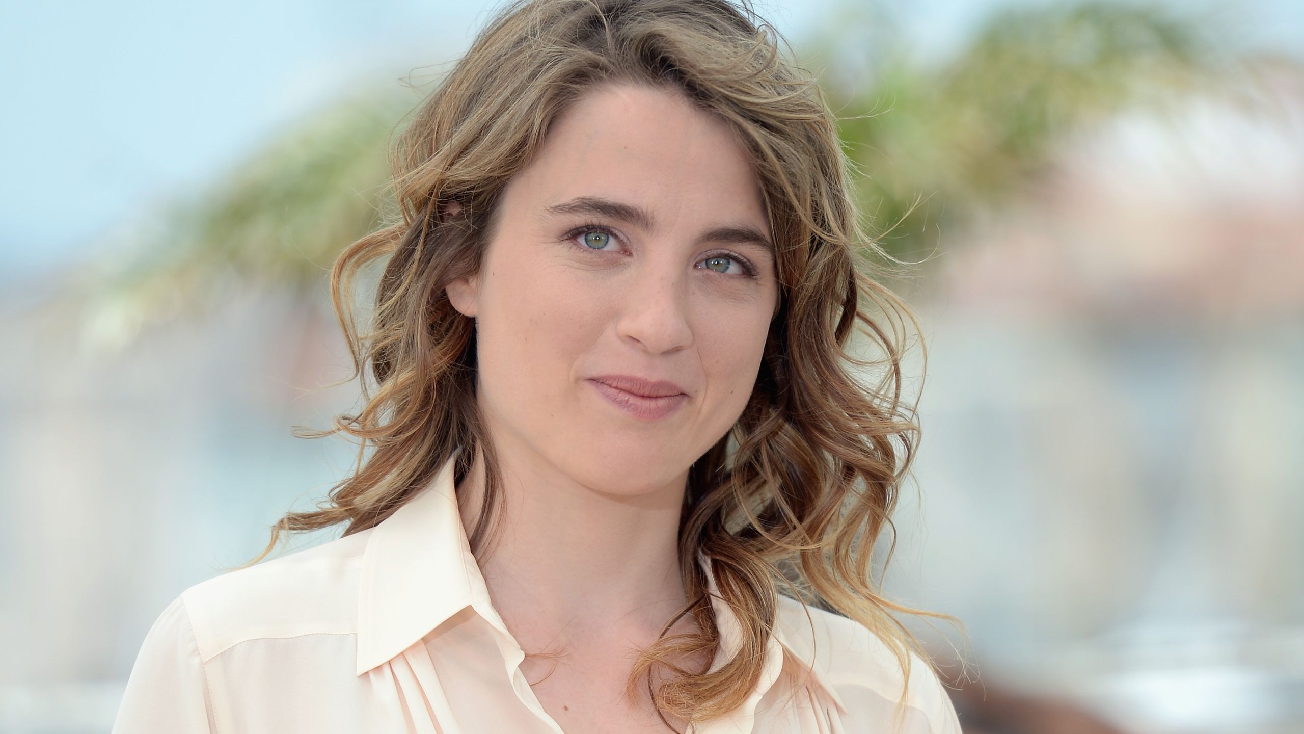 2560x1440 Après trois ans d'absence, Adèle Haenel fait son grand retour au cinéma