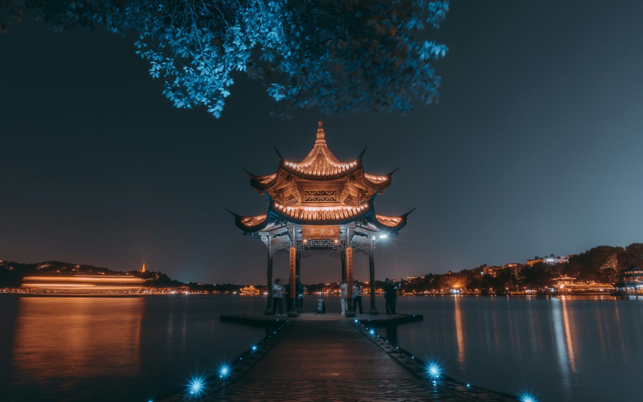 2048x1280 Hangzhou Travel Guide. Top Things to Do in Hangzhou