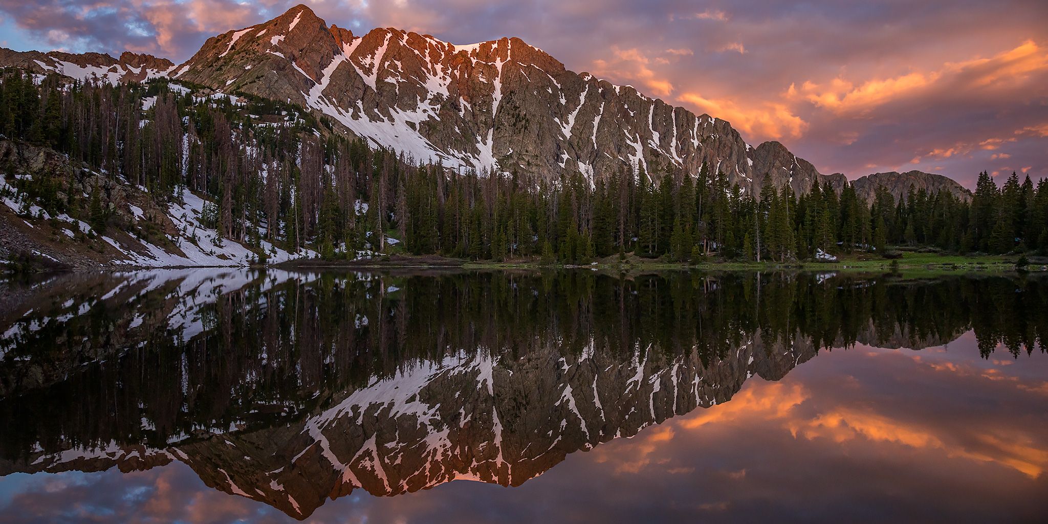 2048x1024 West Needle Mountains: Crater Lake //