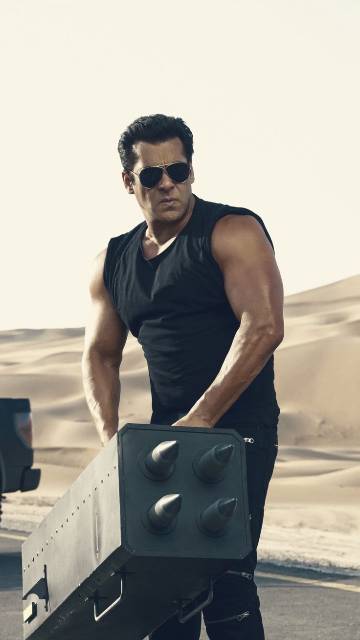 736x1308 Salman Khan in Black Shirt. Wanted salman khan wallpaper, Salman khan body HD wallpaper, Tiger