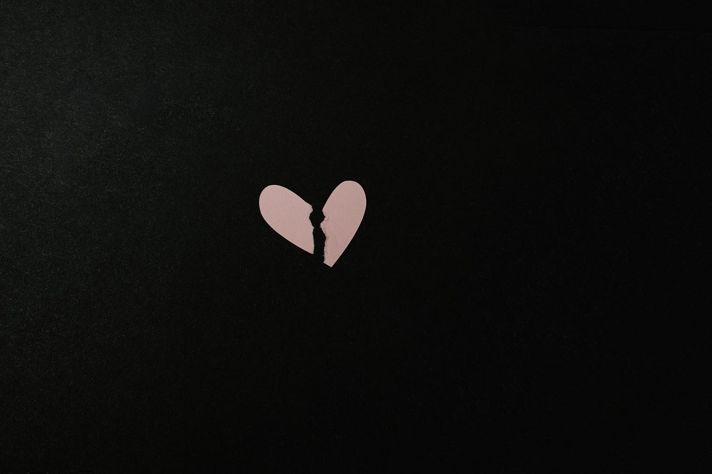 1400x933 Unloved Wallpaper