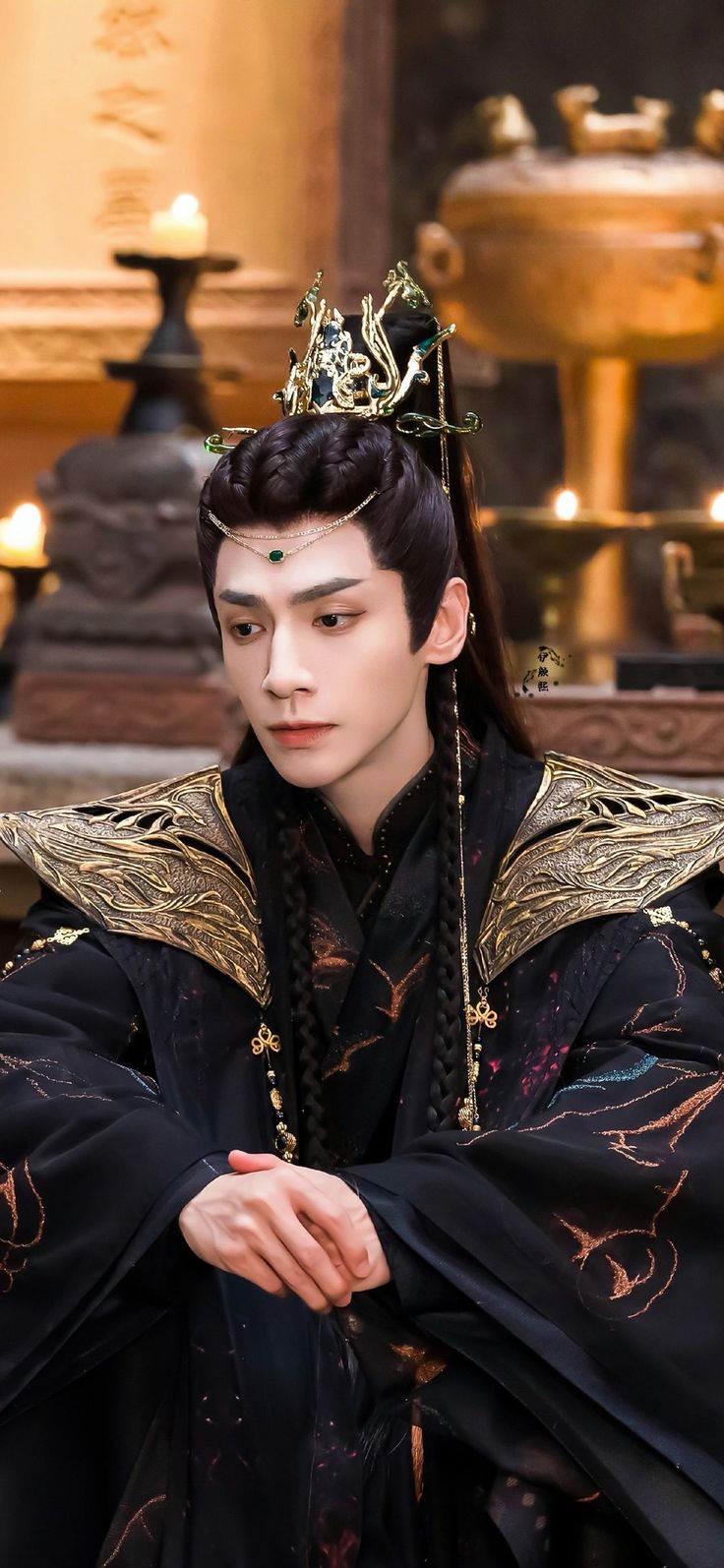 736x1594 Chinese emperor hair. Ancient china aesthetic, Tantai jin wallpaper, Chinese actors