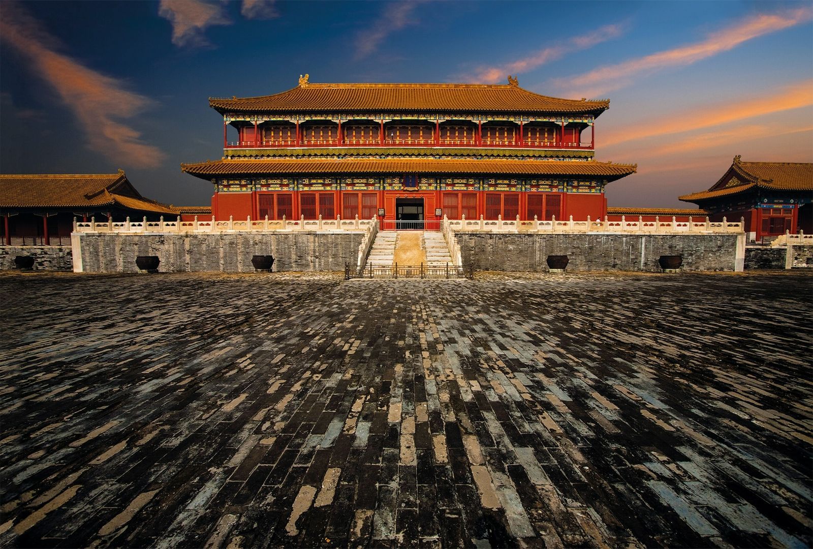 1600x1080 Chinese Palace Wallpaper