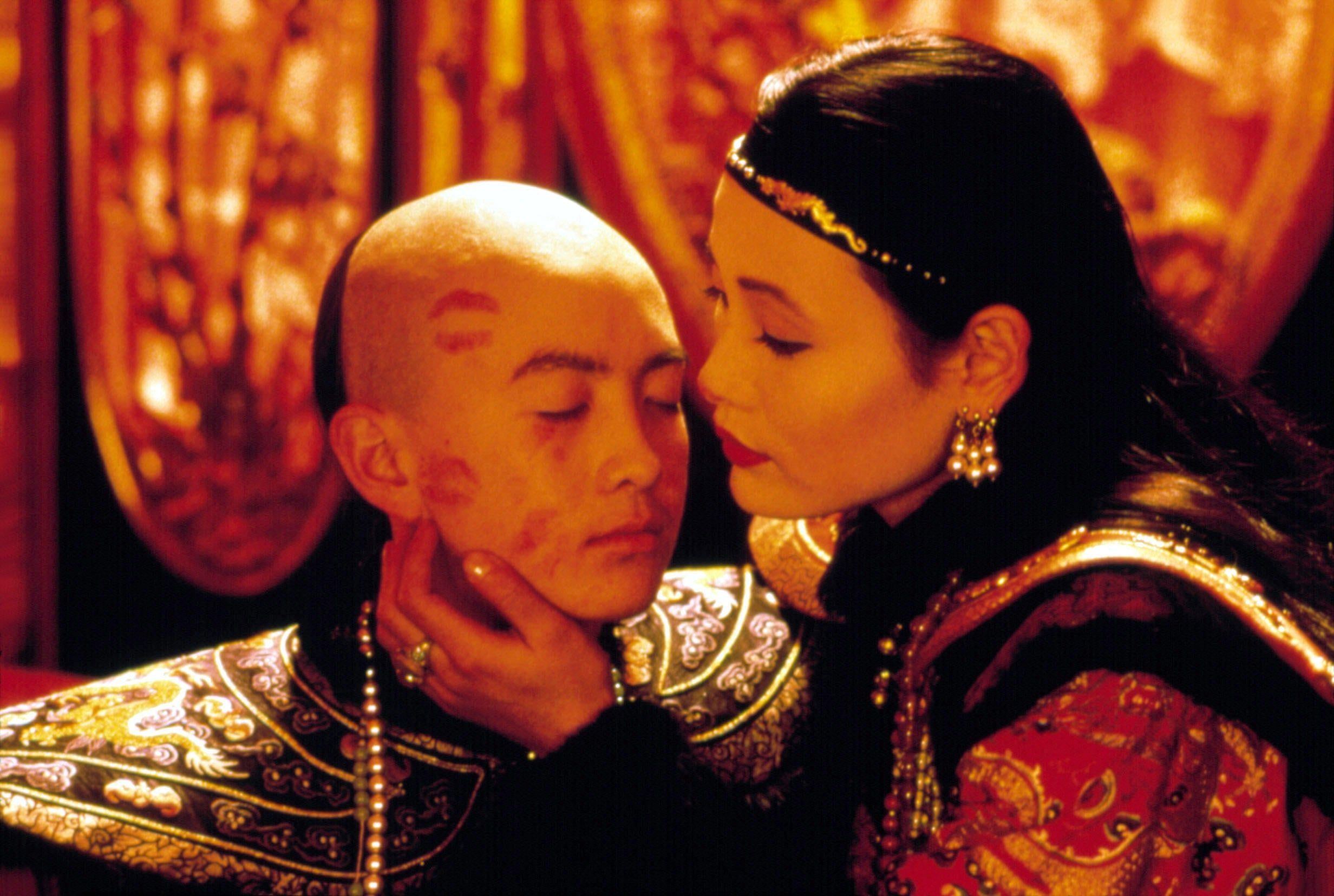 2464x1656 The Last Emperor (1987) Wallpaper