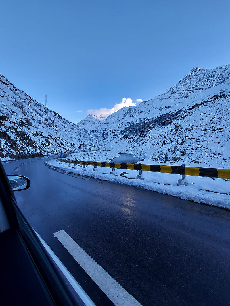 800x1067 Ladakh, roads, winter, HD phone wallpaper
