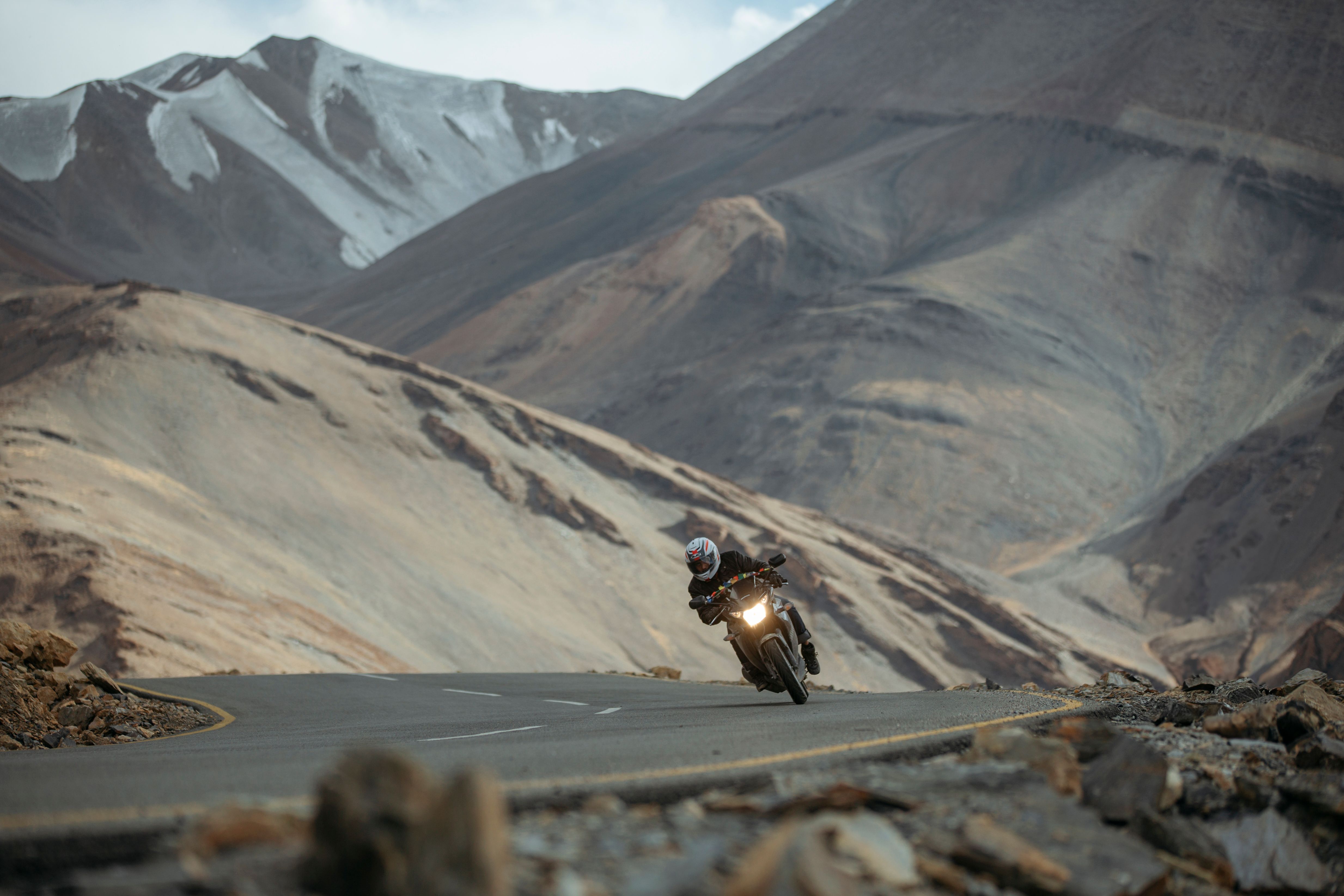 4935x3290 Ladakh Bike Photo, Download The BEST Free Ladakh Bike & HD Image