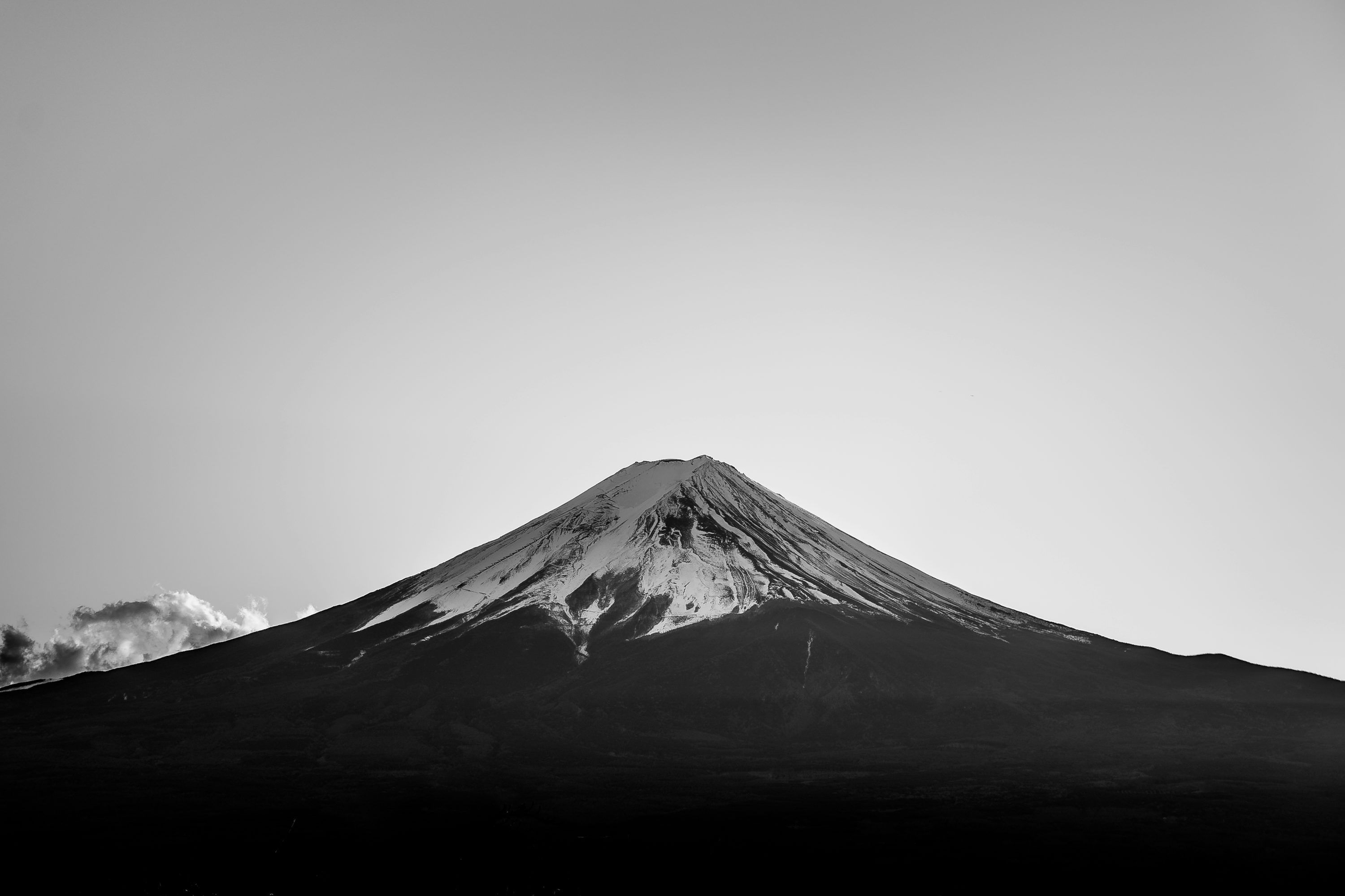3000x2000 Black And White Nature Picture. Download Free Image