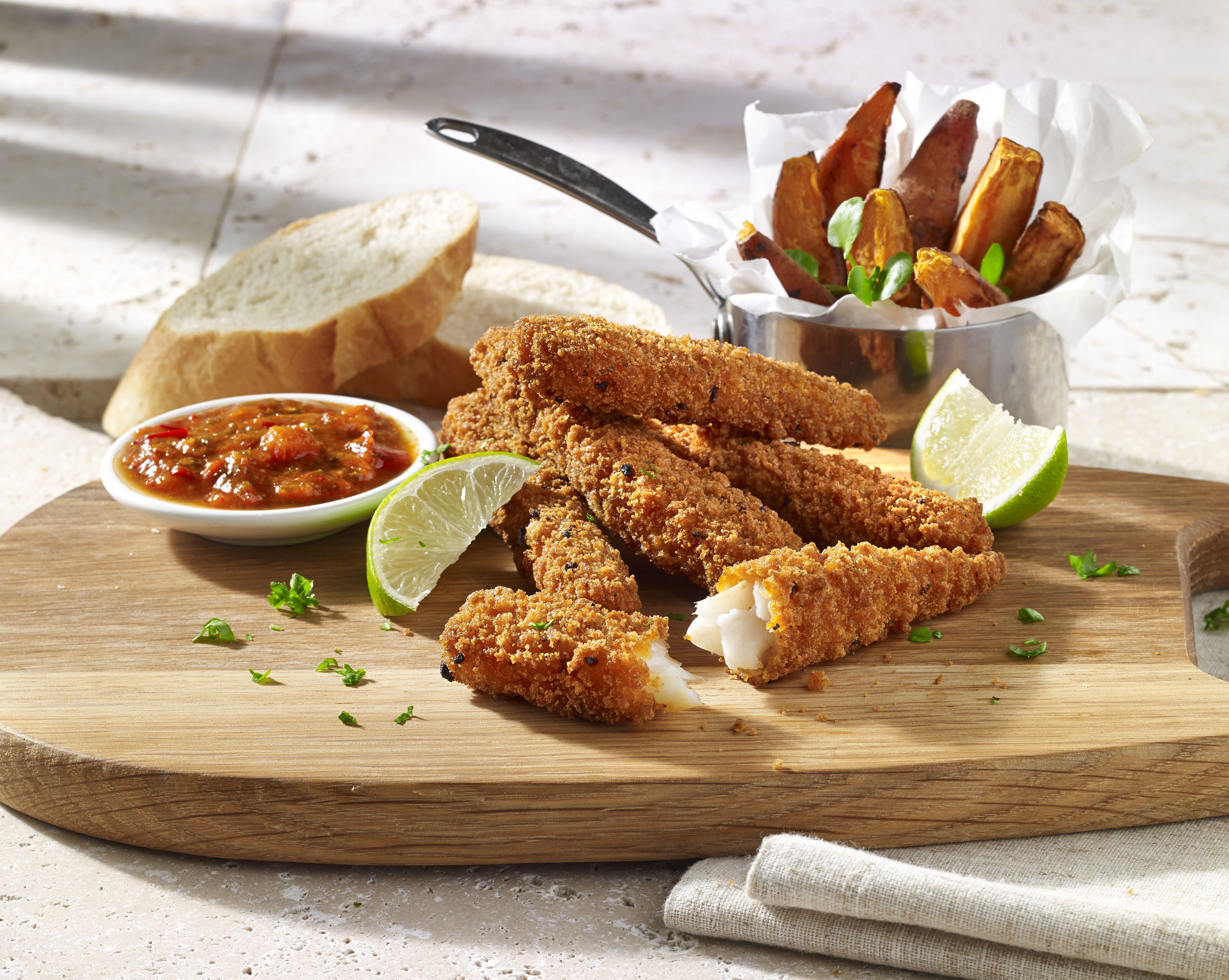 4986x3977 Fish Meal Lunch Bread Wallpaper:4986x3977