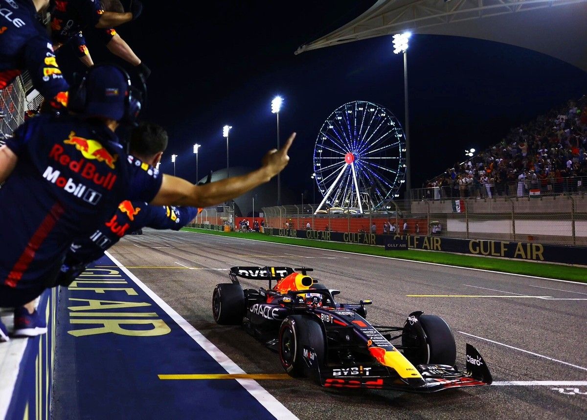 1200x858 Photo MAX VERSTAPPEN Car Racing Formula One F1 Grand Prix Oracle Red Bull
