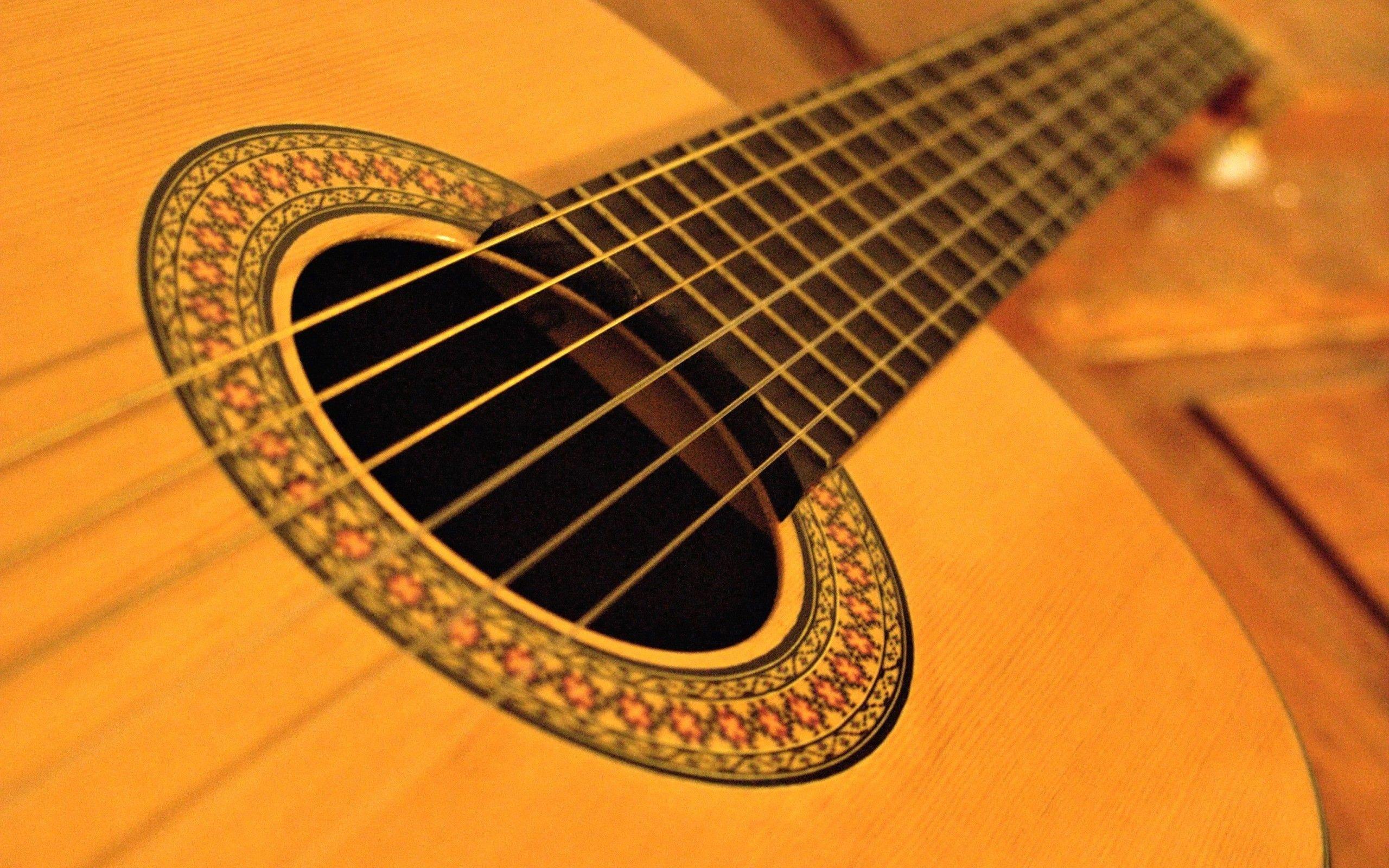 2560x1600 Spanish Guitar Wallpaper