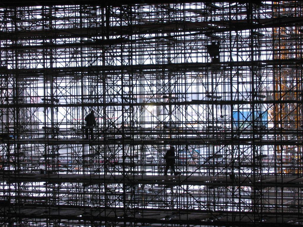 1024x768 Scaffolding Day *