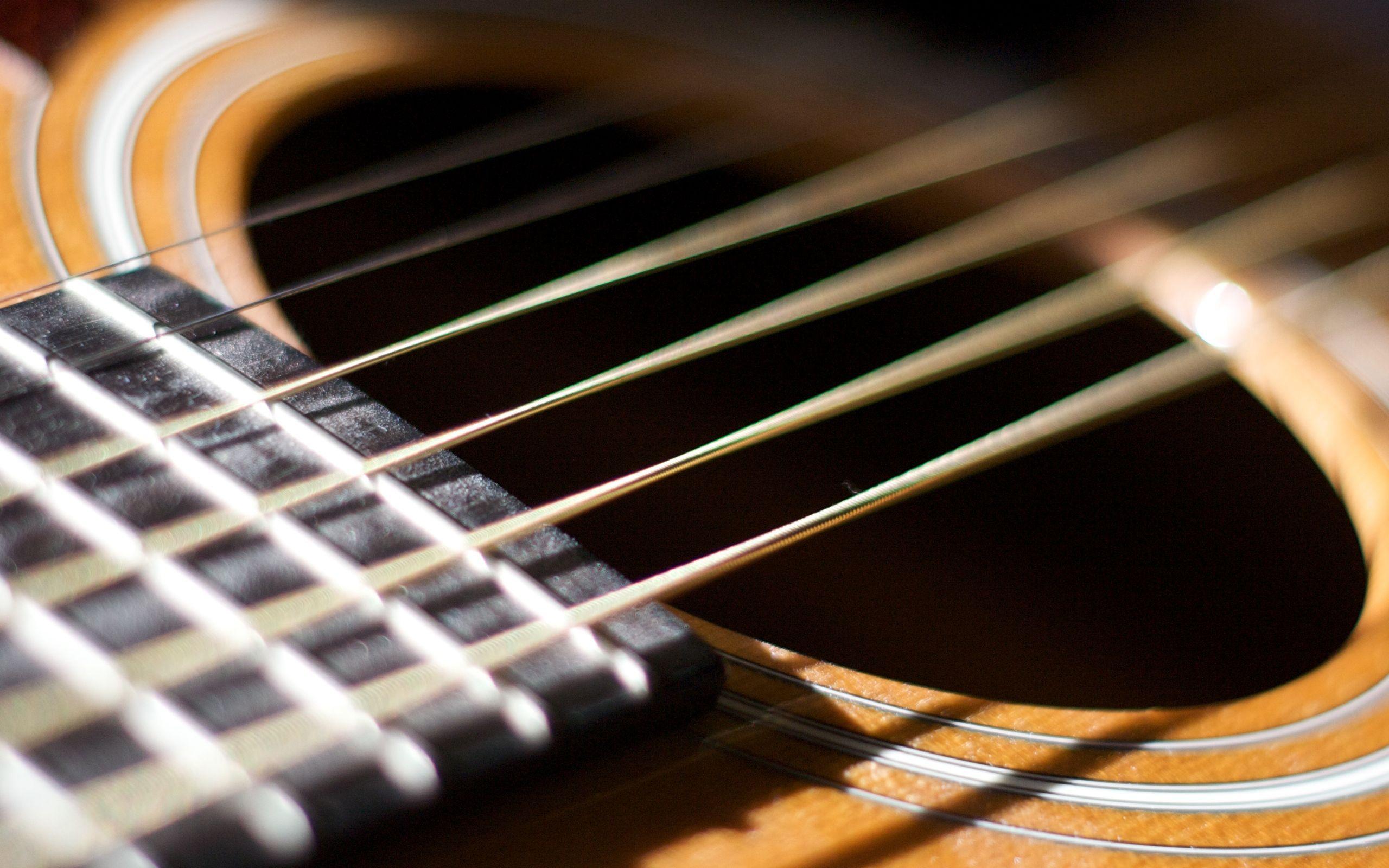 2560x1600 Spanish Guitar Wallpaper