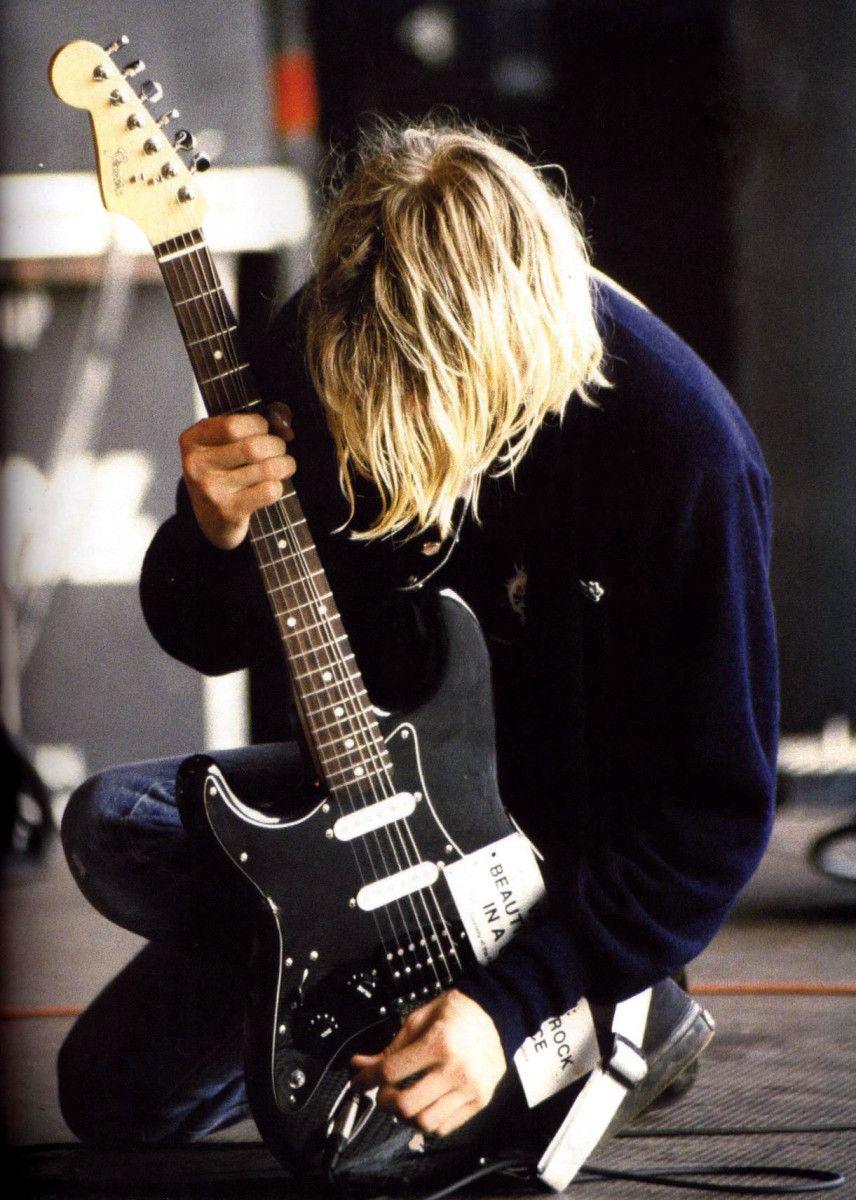 Kurt Cobain Iphone Wallpapers Top Free Kurt Cobain Iphone Backgrounds Wallpaperaccess 0621