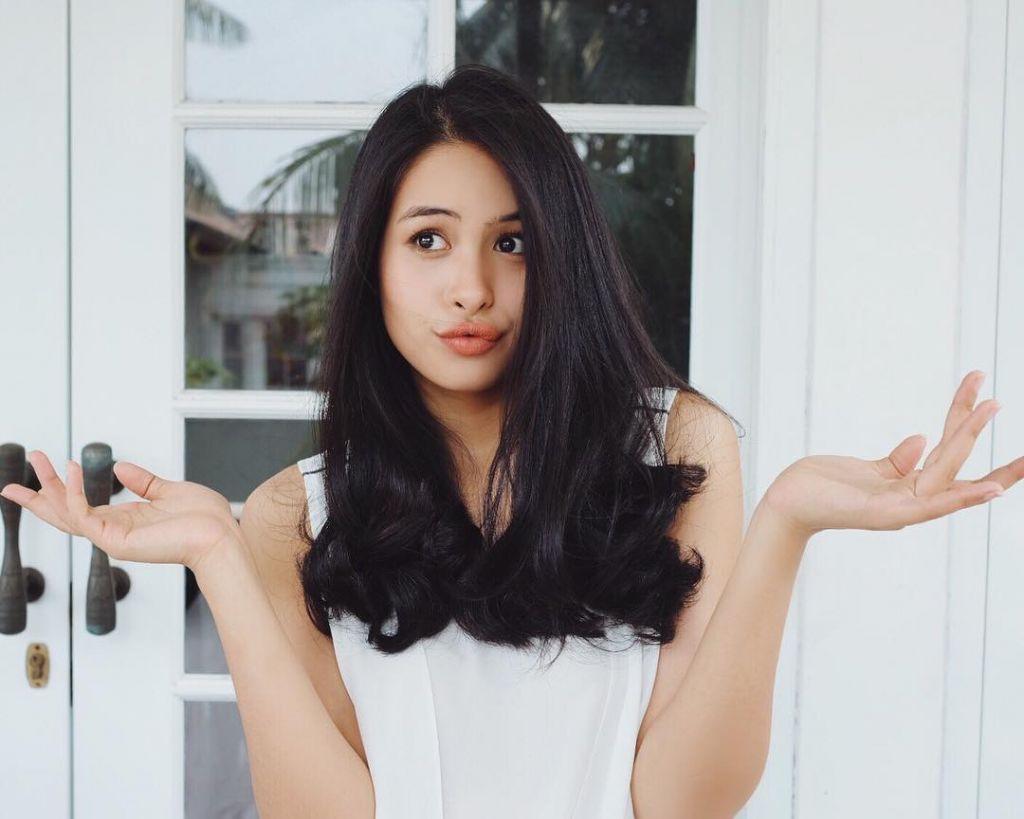 1024x819 Keren, Maudy Ayunda Jalani 2 Jurusan Master di Stanford