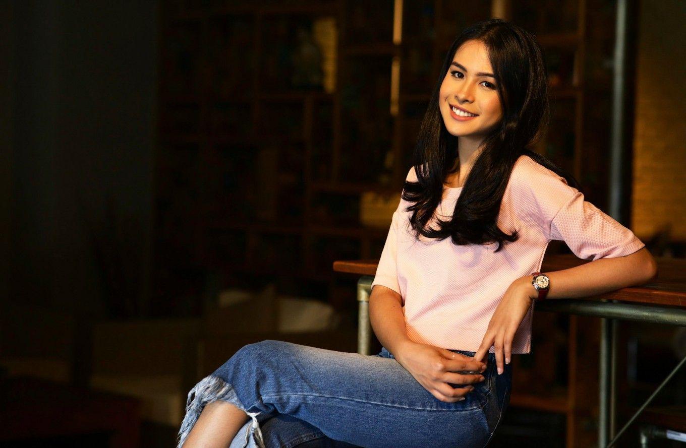 1360x889 Maudy Ayunda Memerankan Sosok Ainun
