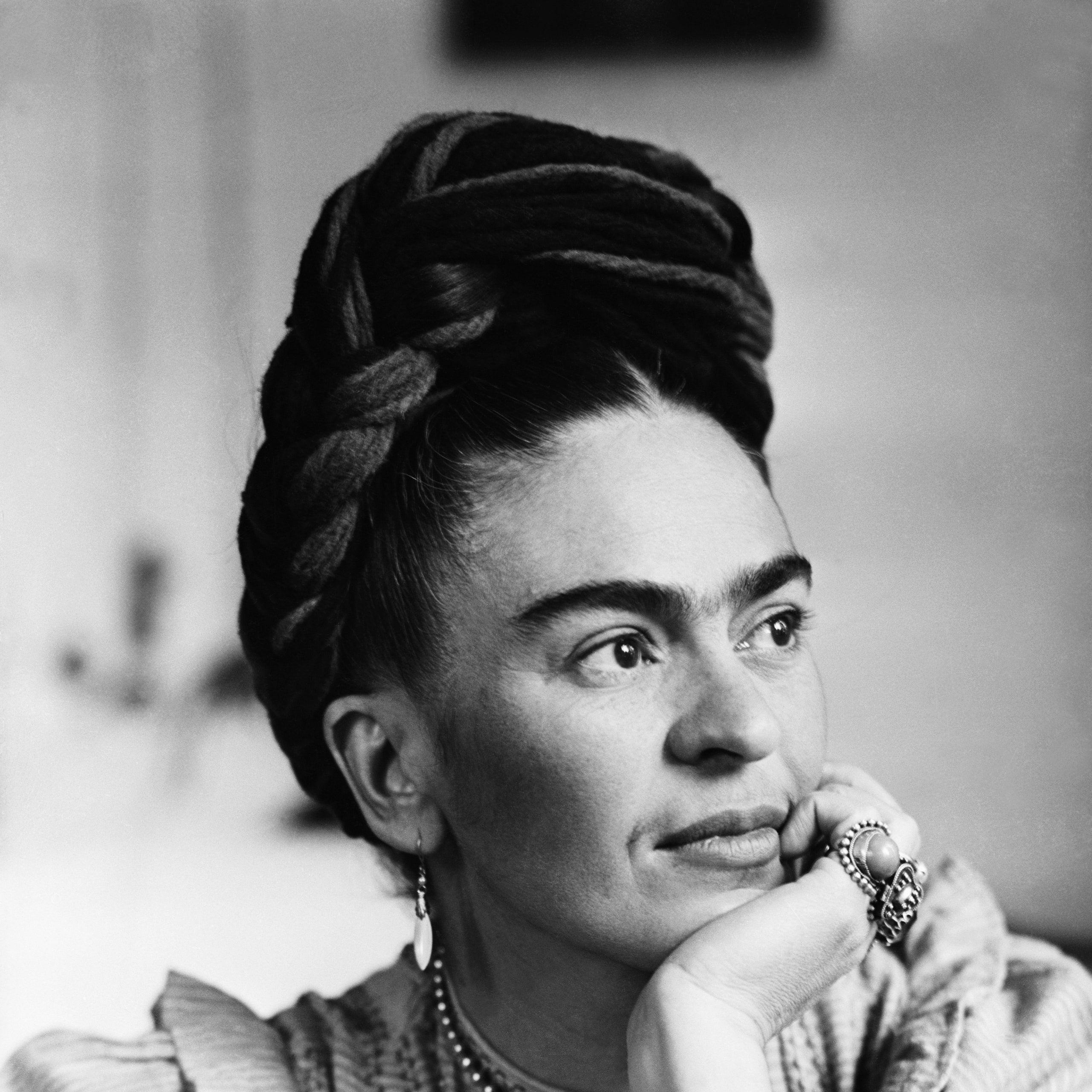 2561x2561 Mattel's New Frida Kahlo Barbie Doll Minimizes Unibrow and Upper Lip Hair