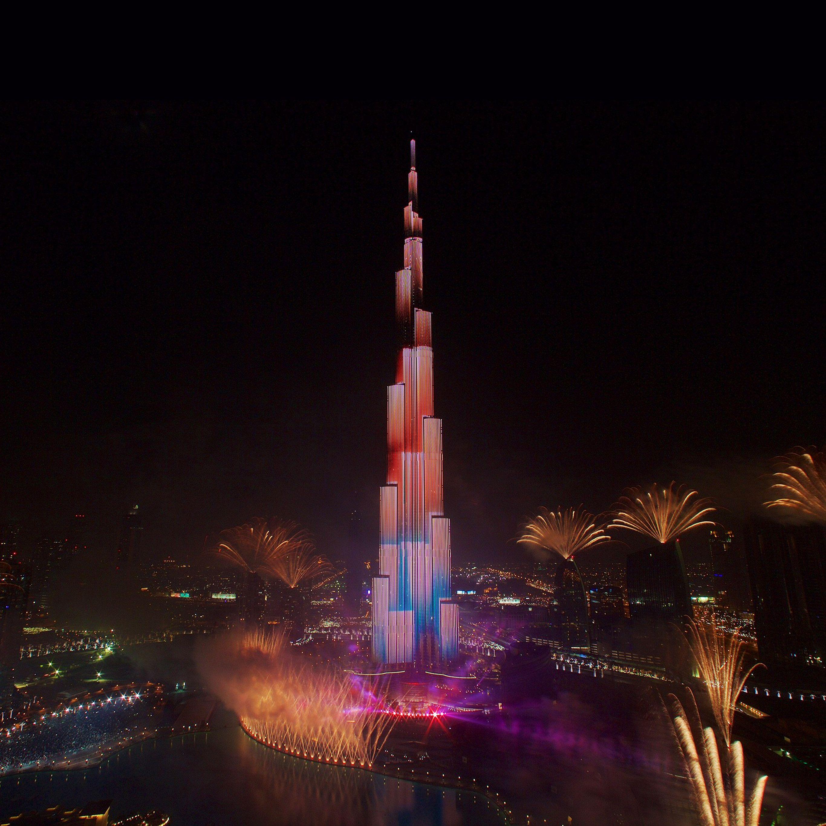 2732x2732 New Year Dubai 2018 City Night Nature Wallpaper