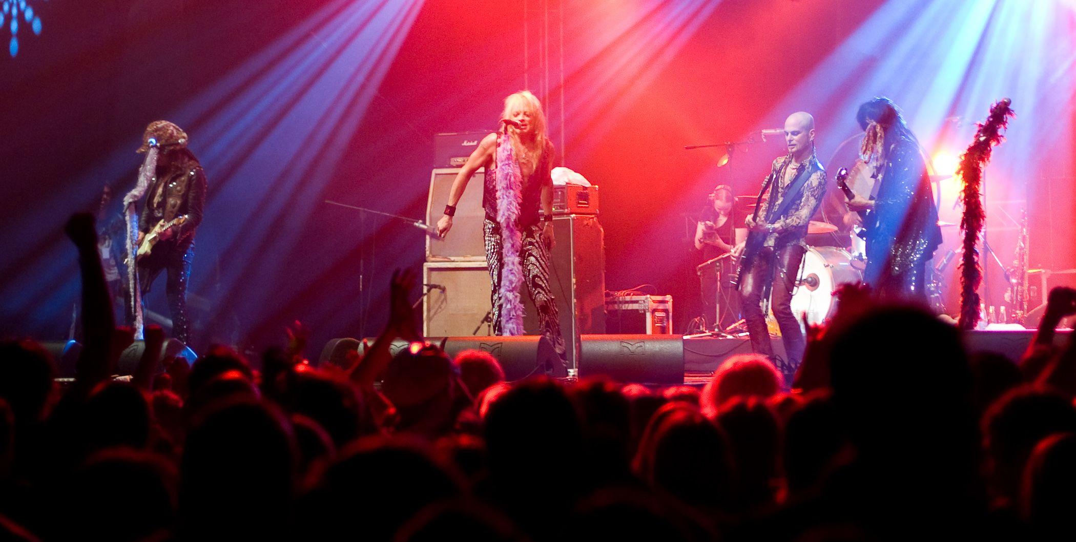 2100x1058 Hanoi Rocks heavy metal glam hard rock concert guitar guitars wallpaperx1058