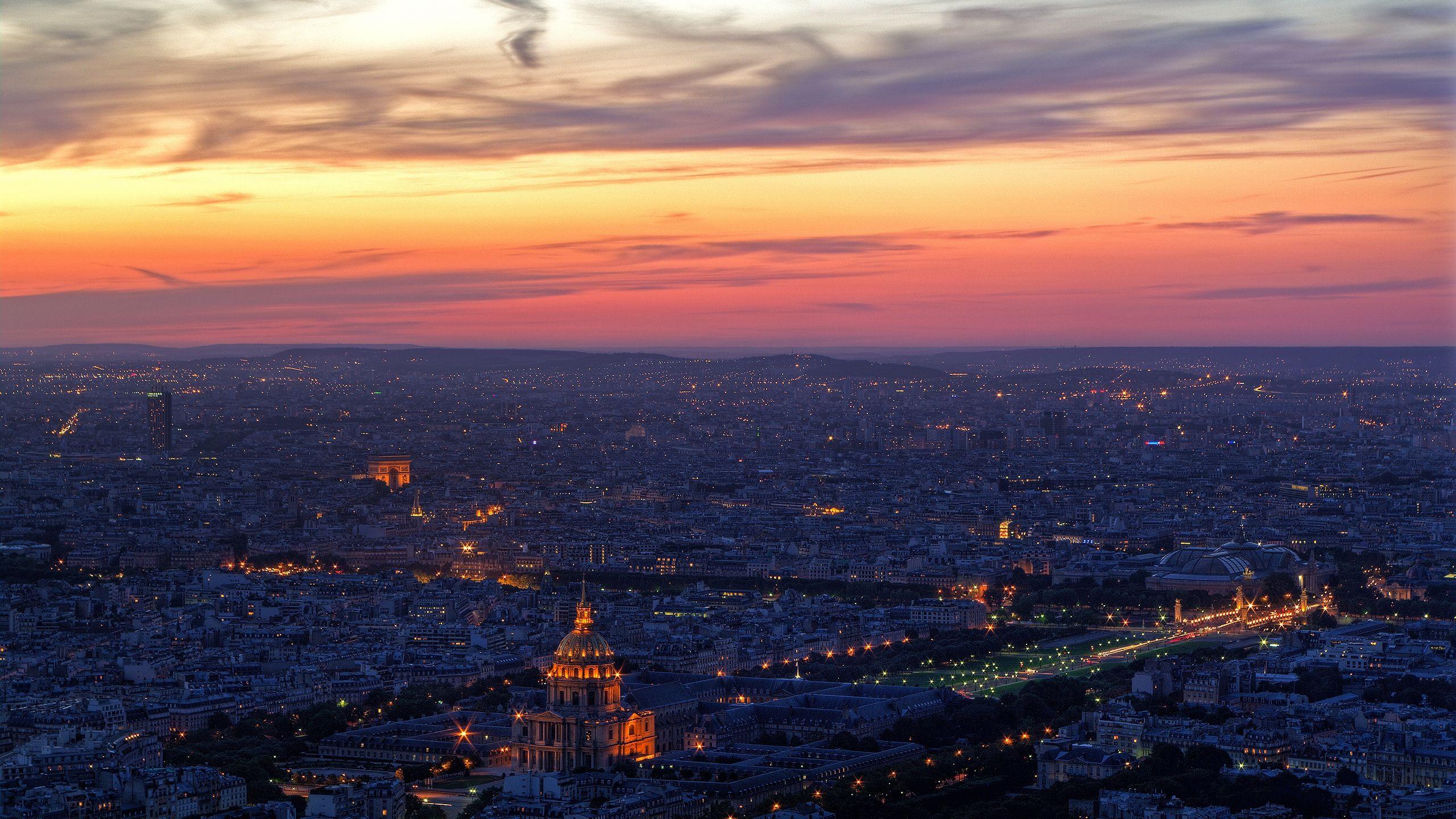 2560x1440 The city on the evening dawn wallpaper and image, picture, photo