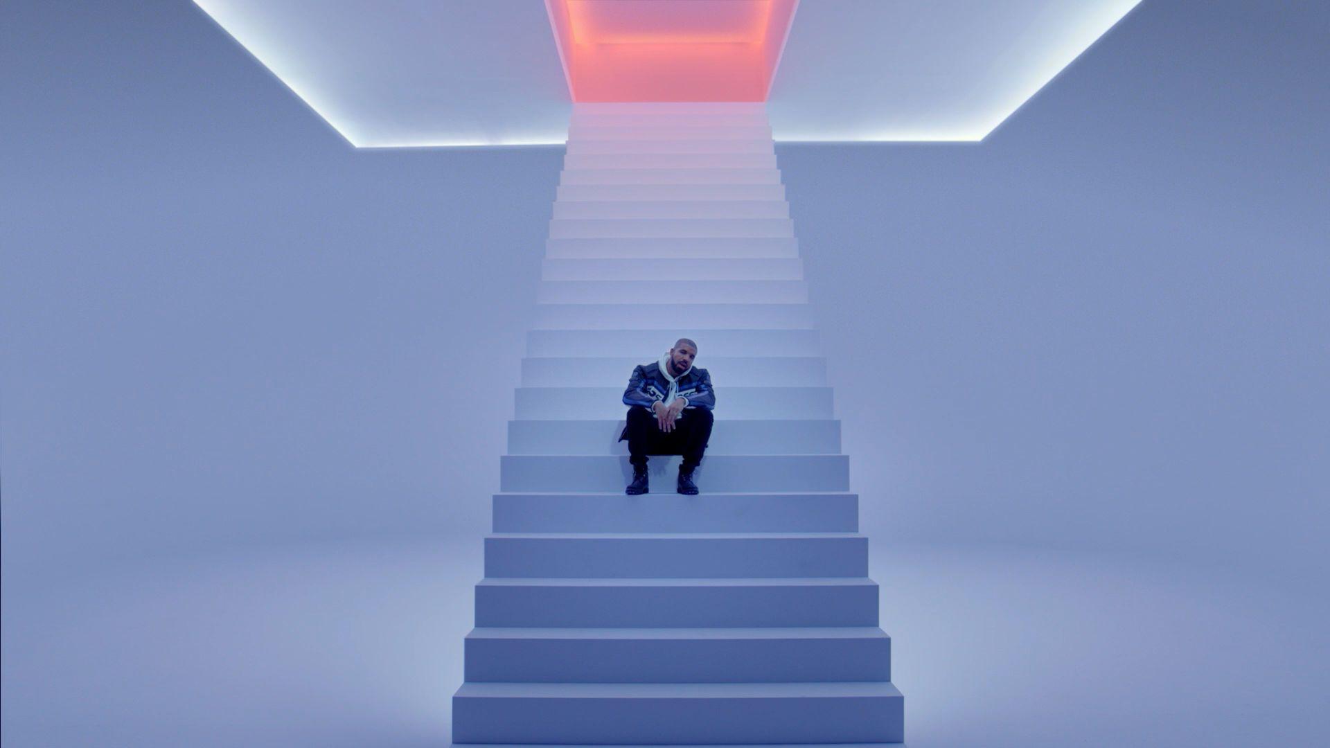 1920x1080 DRAKE DANCES THROUGH “HOTLINE BLING” VIDEO: WATCH