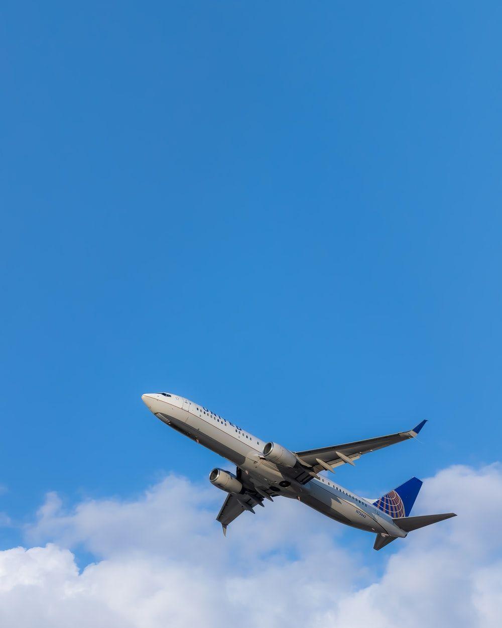 1000x1250 Airplane Picture [HD]. Download Free Image