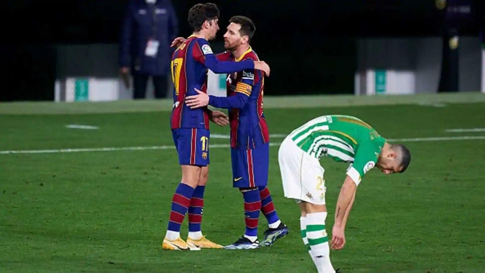 1600x900 Ronald Koeman Salutes Lionel Messi After Barcelona Real Betis