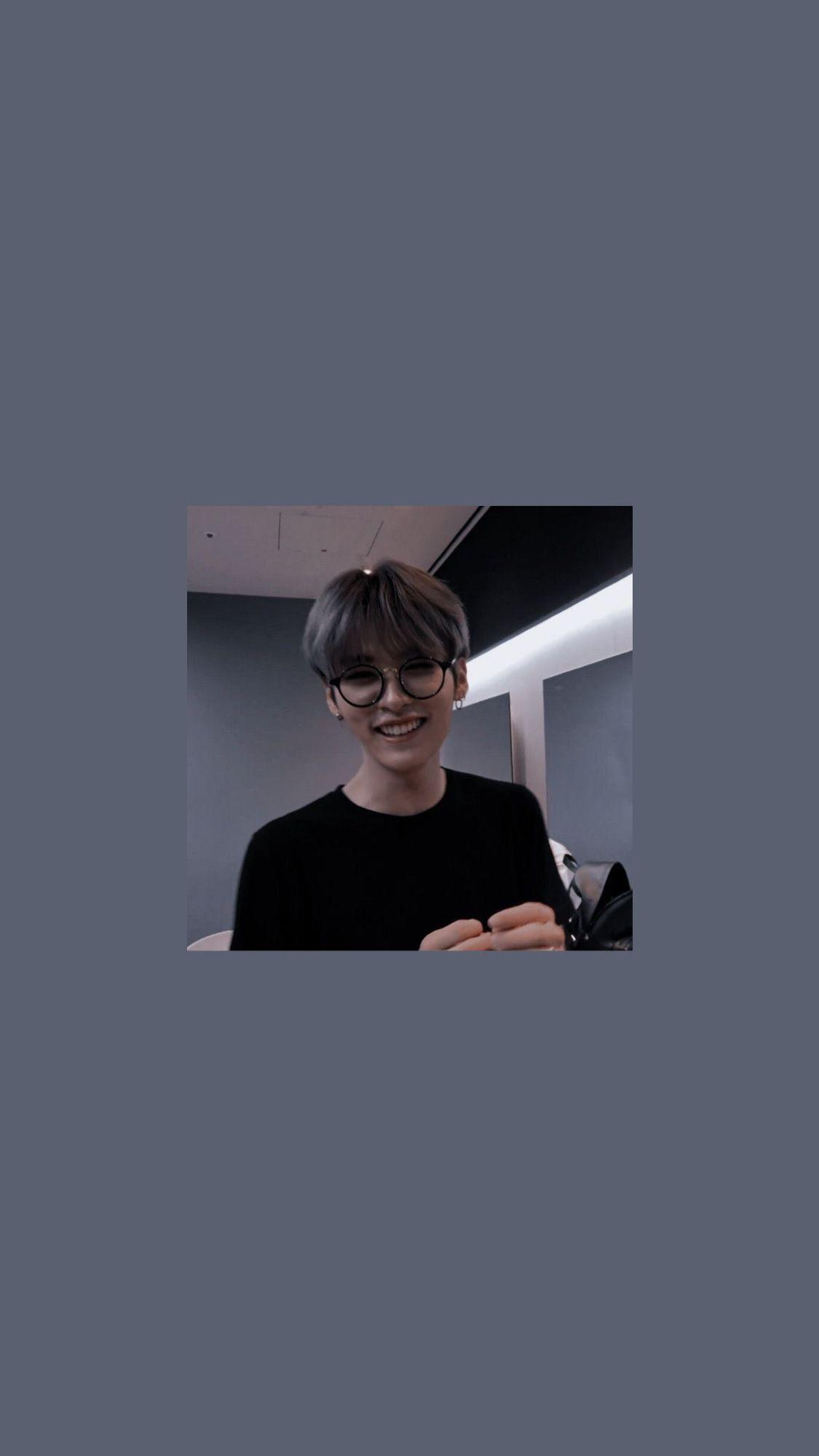 1125x2000 skz aesthetic wallpaper [ lee know / minho ]. Lee know, Lee know stray kids, Kids talent