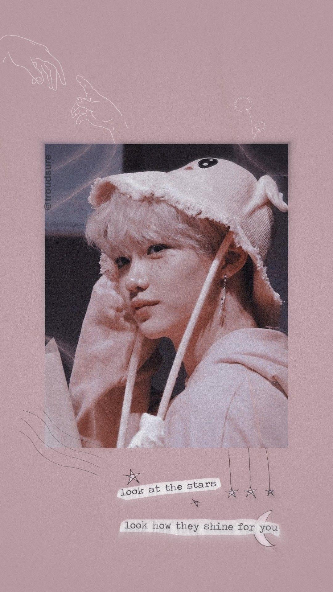 1080x1920 felix #yongbok #straykids #skz #aesthetic #wallpaper #tumblr #soft. Wallpaper, Arte com glitter, Papel de parede kpop