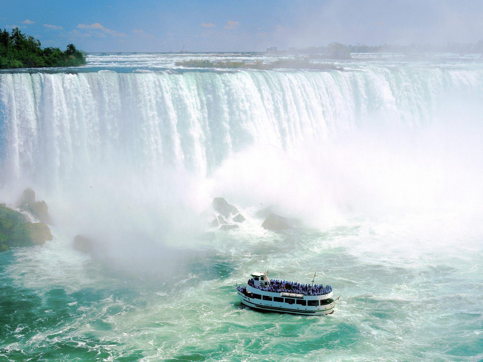 1600x1200 Maid Of The Mist Niagara Falls Ontario Canada Wallpaper. HD Beach Wallpaper for Mobile and Desktop