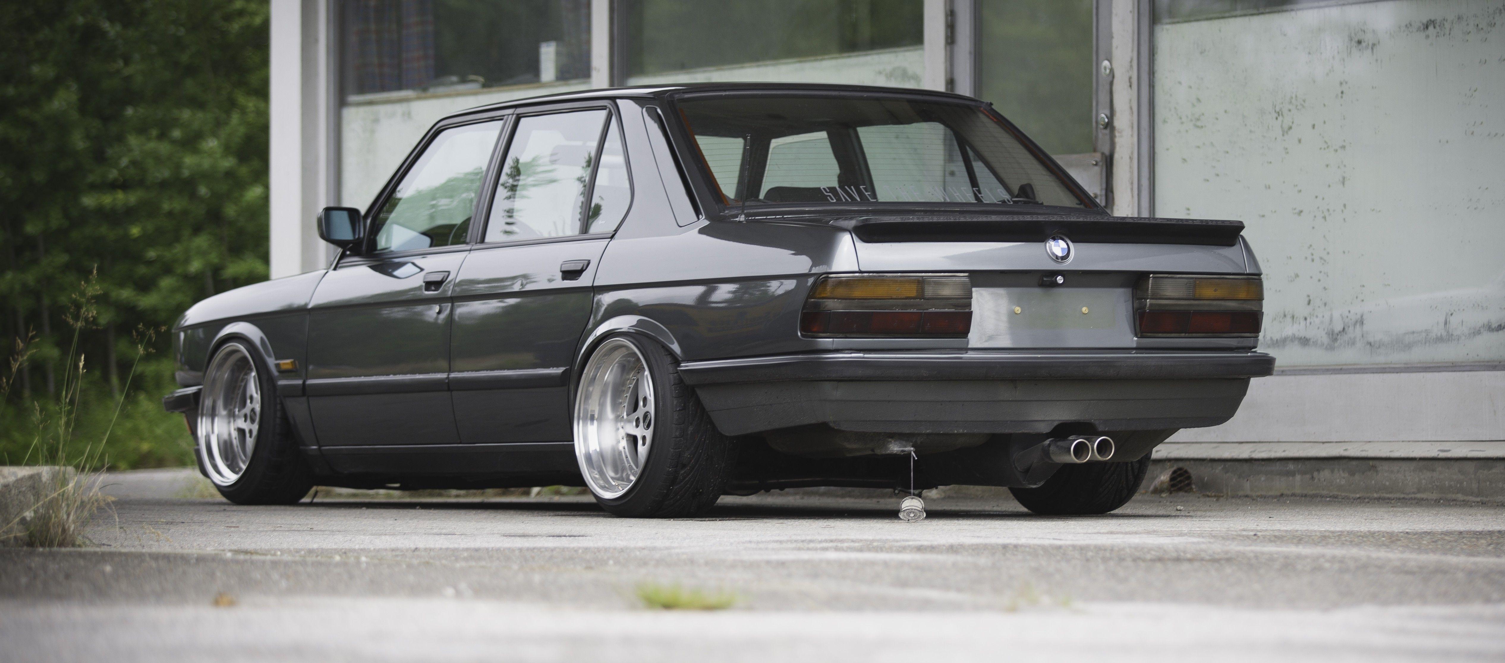 5064x2232 BMW E28 Wallpaper HD / Desktop and Mobile Background