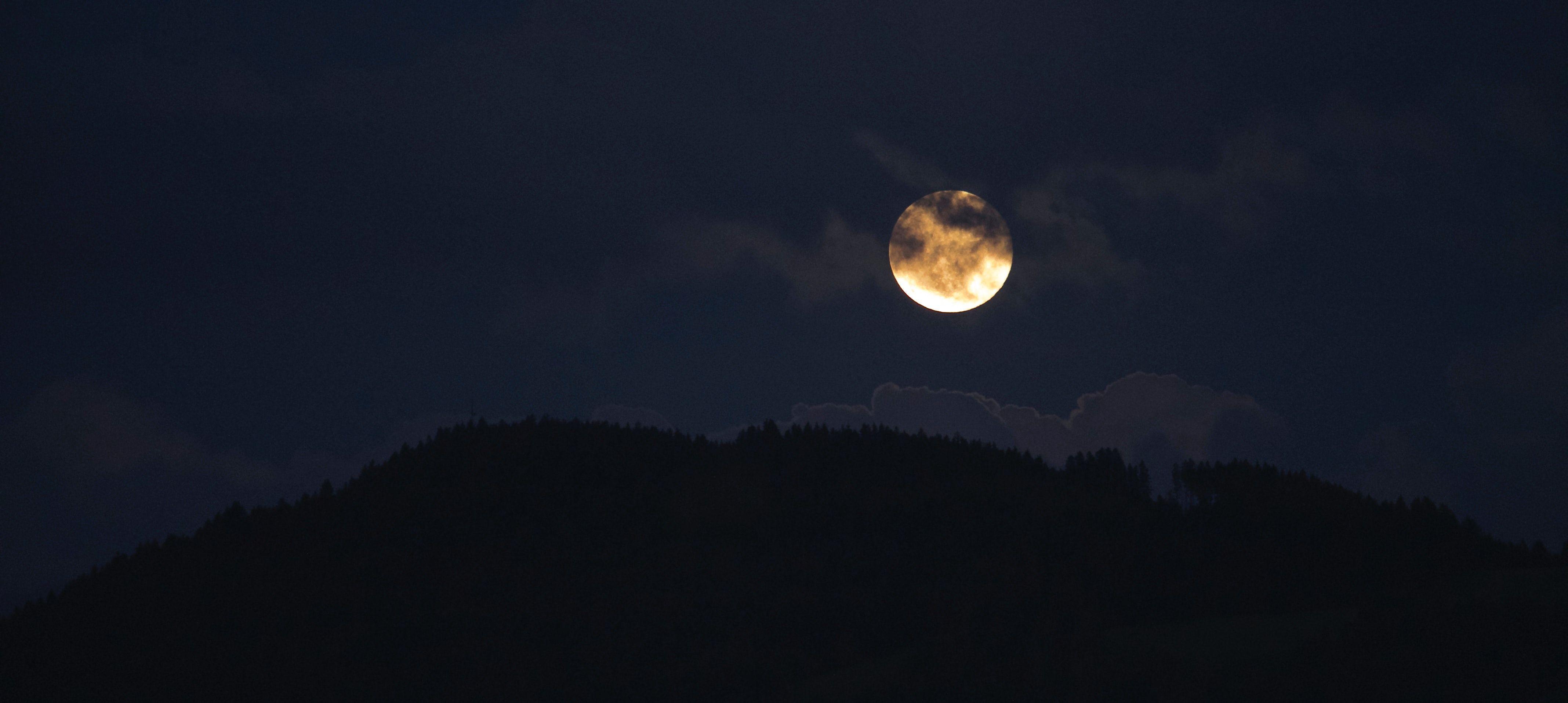 4272x1917 Free of black wallpaper, dark, full moon