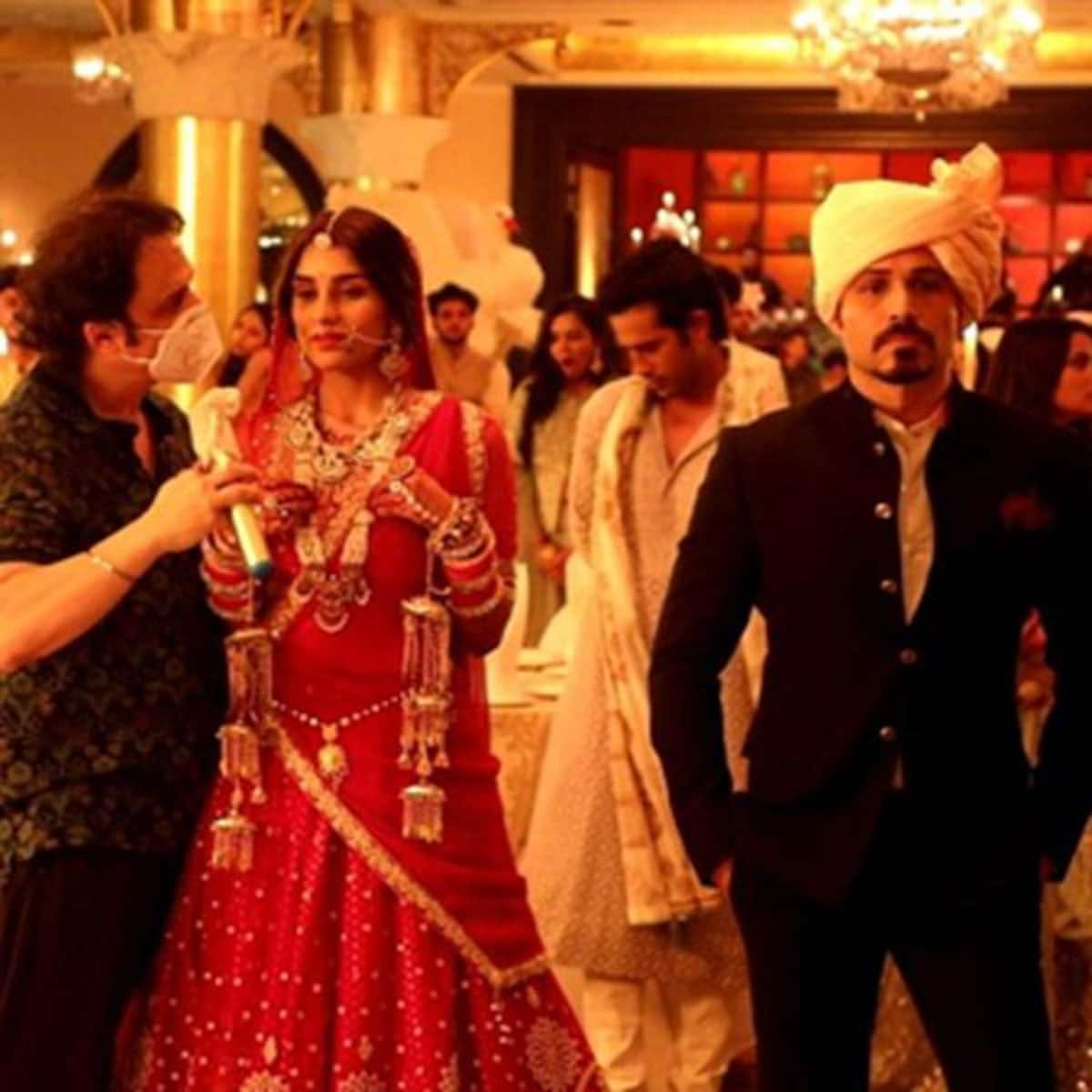 lut gaye cast lut gaye cast