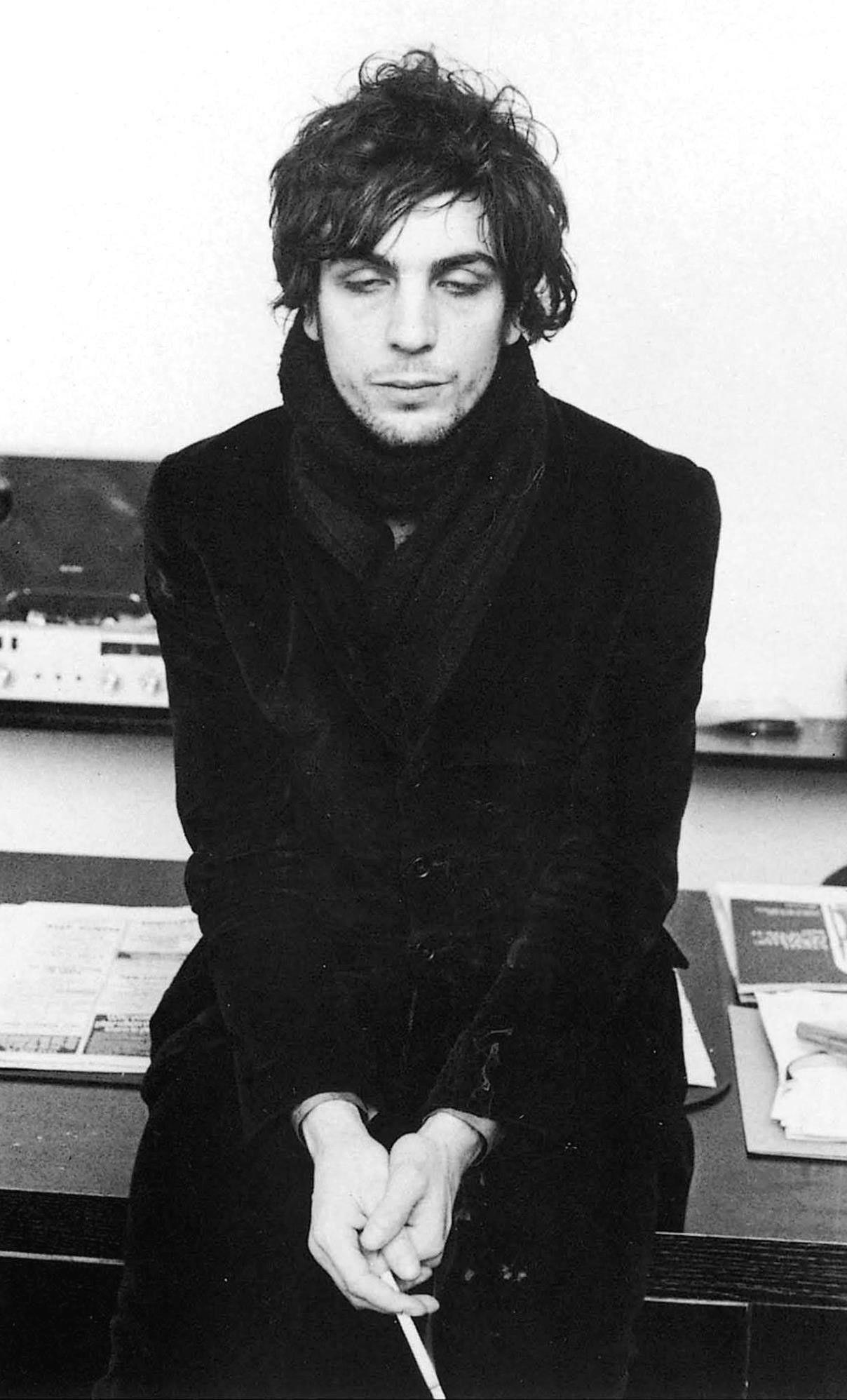 Syd Barrett Wallpapers - Top Free Syd Barrett Backgrounds - WallpaperAccess