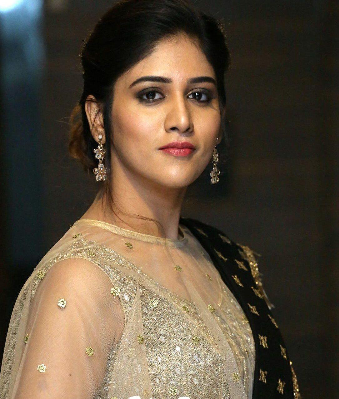 1085x1277 Chandini Chowdary Age, Height, Family, Boyfriend, Birthday, Biography