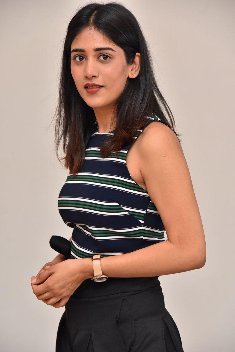 800x1200 Chandini Chowdary Photo