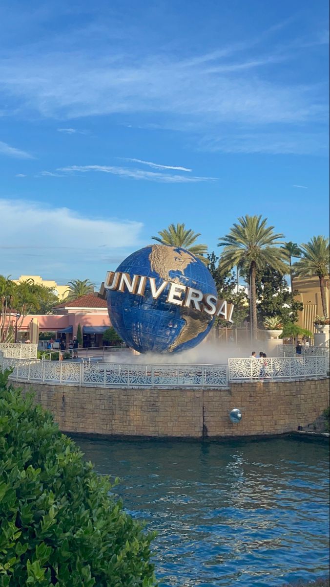 676x1200 universal studios
