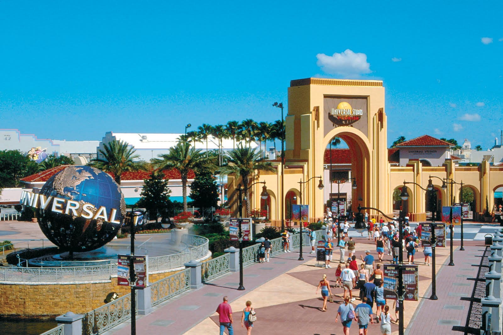 1600x1064 Universal Orlando mysteriously blocks guests from bringing in bottled water