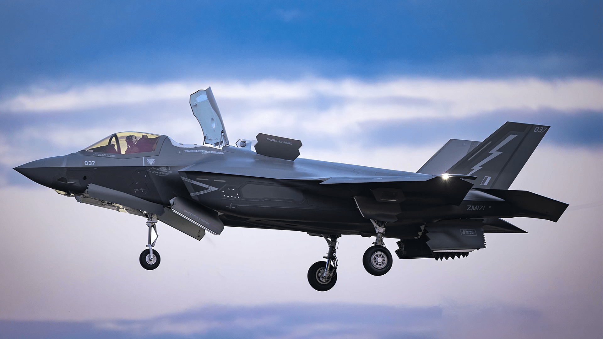 1920x1080 Two New F 35B Lightning Jets Delivered To UK After Transatlantic Flight