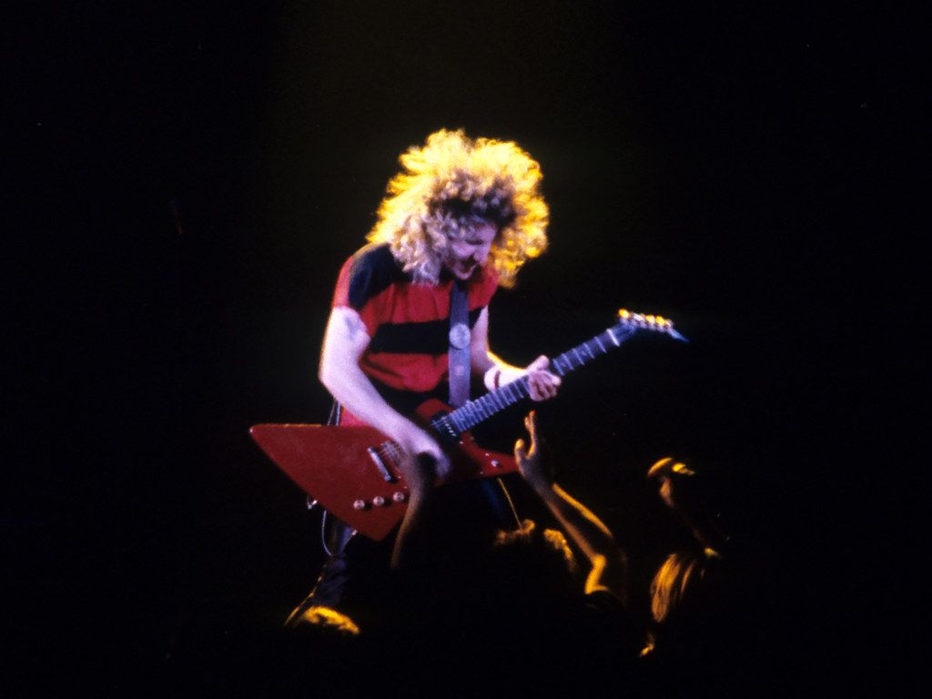 1024x768 Sammy Hagar in London 1979. Sammy Hagar gig at the Hammersm