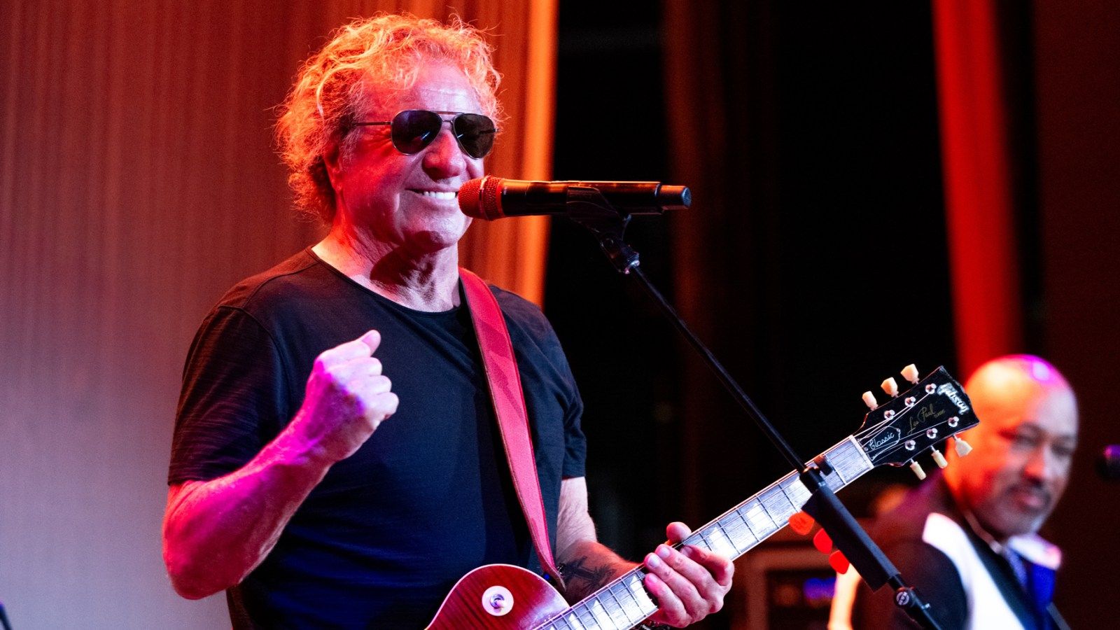 1600x900 Watch Sammy Hager Perform 'Jump, ' 'Panama' for First Time in 20 Years