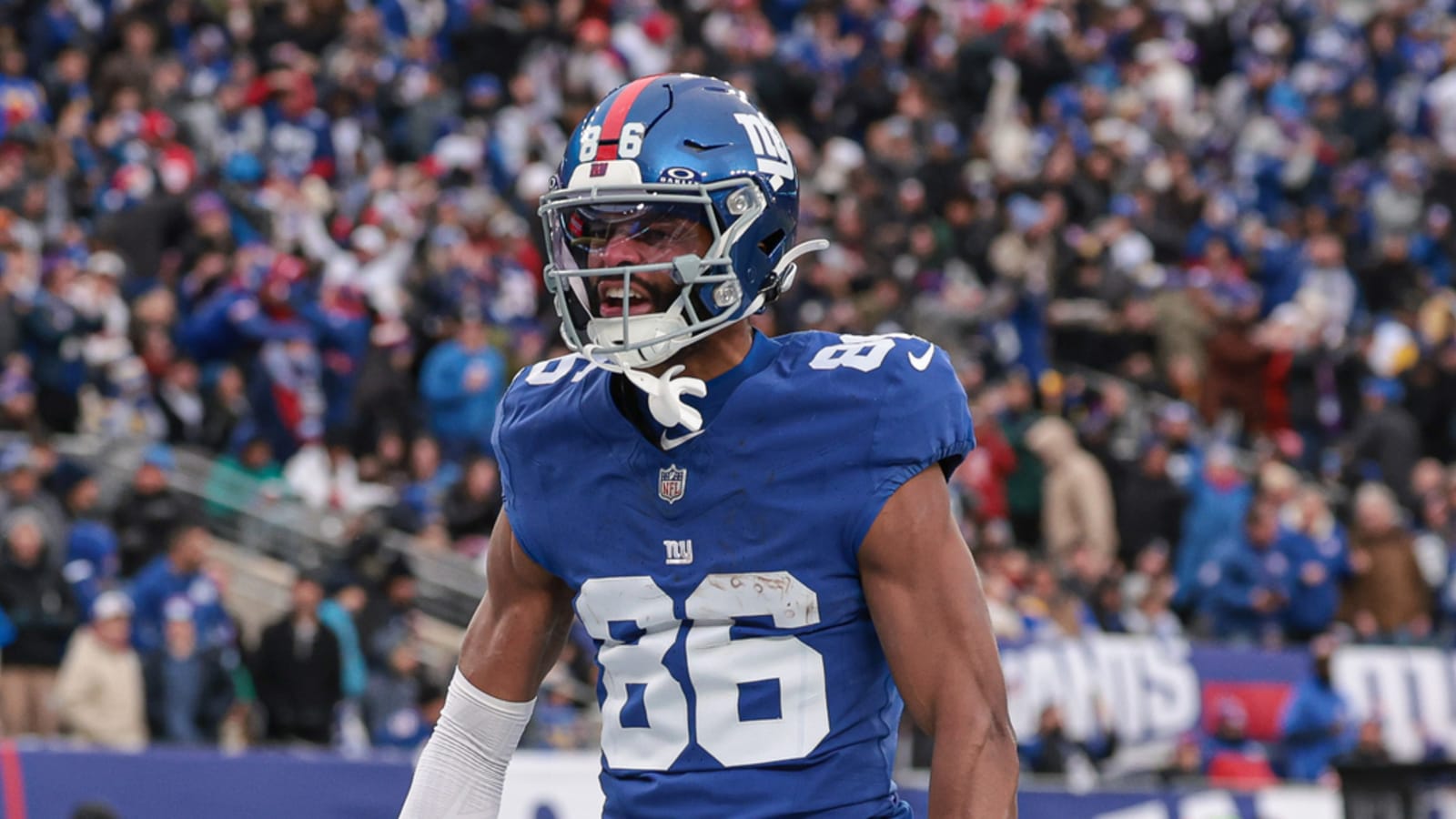 1600x900 WR Darius Slayton expects to remain with Giants