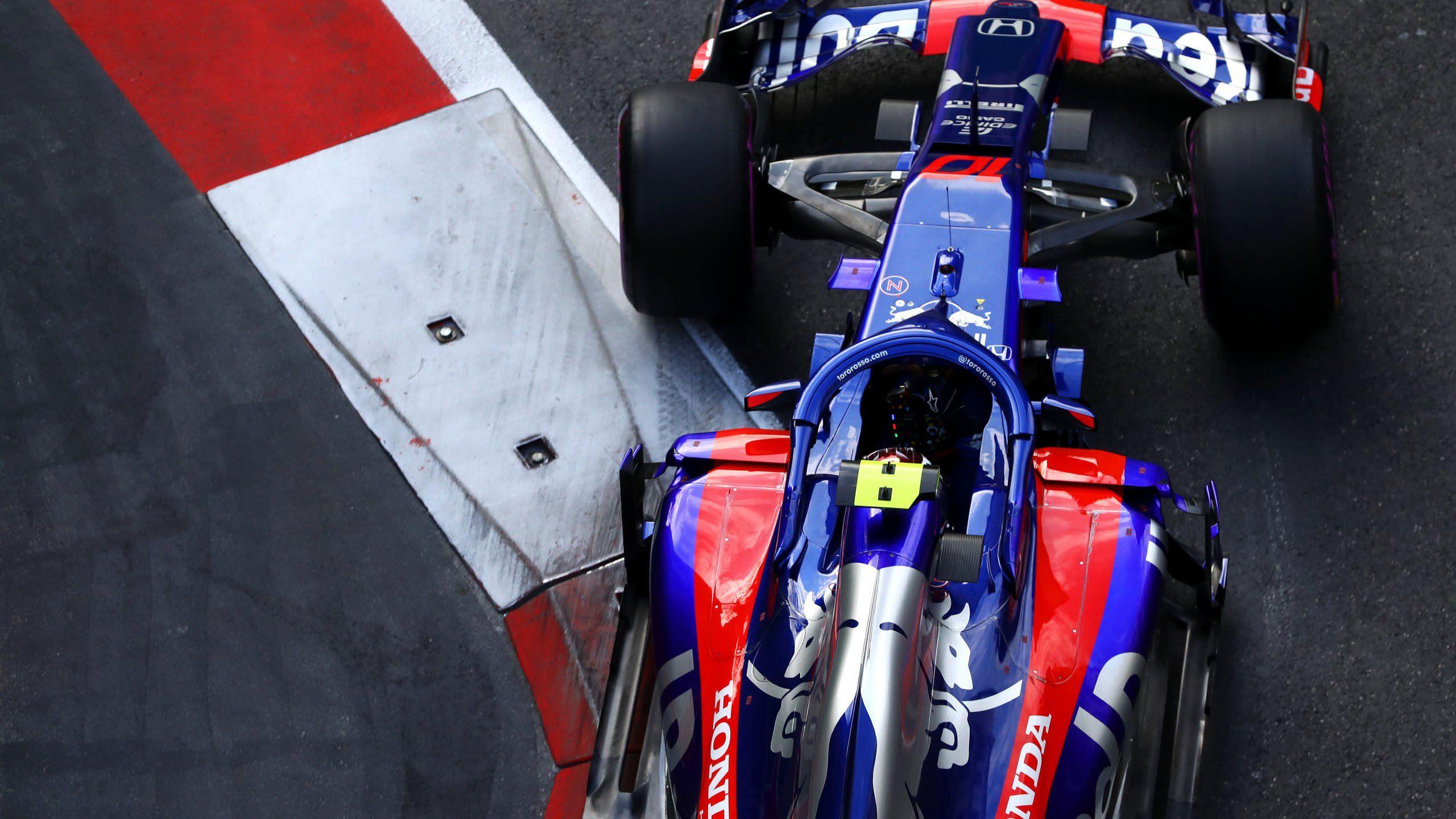 2560x1440 Azerbaijan GP Gasly HD wallpaper