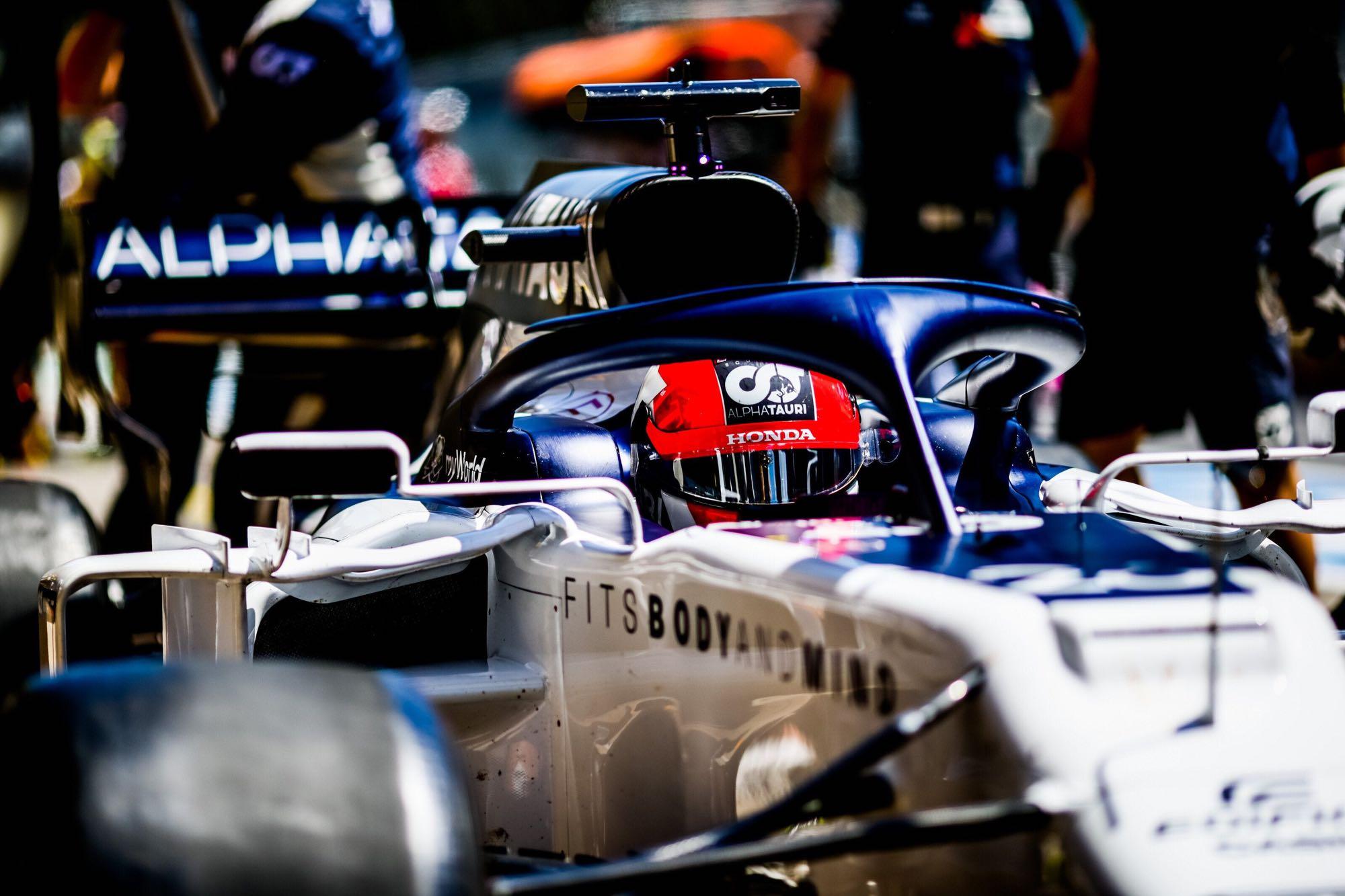 2000x1333 Scuderia ALPHATAURi Pierre GASLY Toro Rosso Scuderia Toro Rosso DANiEL KVYAT Racing Race Cars Car Ve Wallpaper:2000x1333