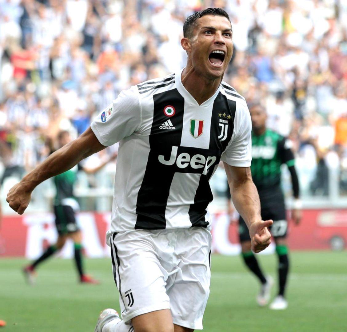 1128x1080 Cristiano Ronaldo Leads Juventus Past Sassuolo Douglas Ronaldo Picture Juventus Wallpaper & Background Download