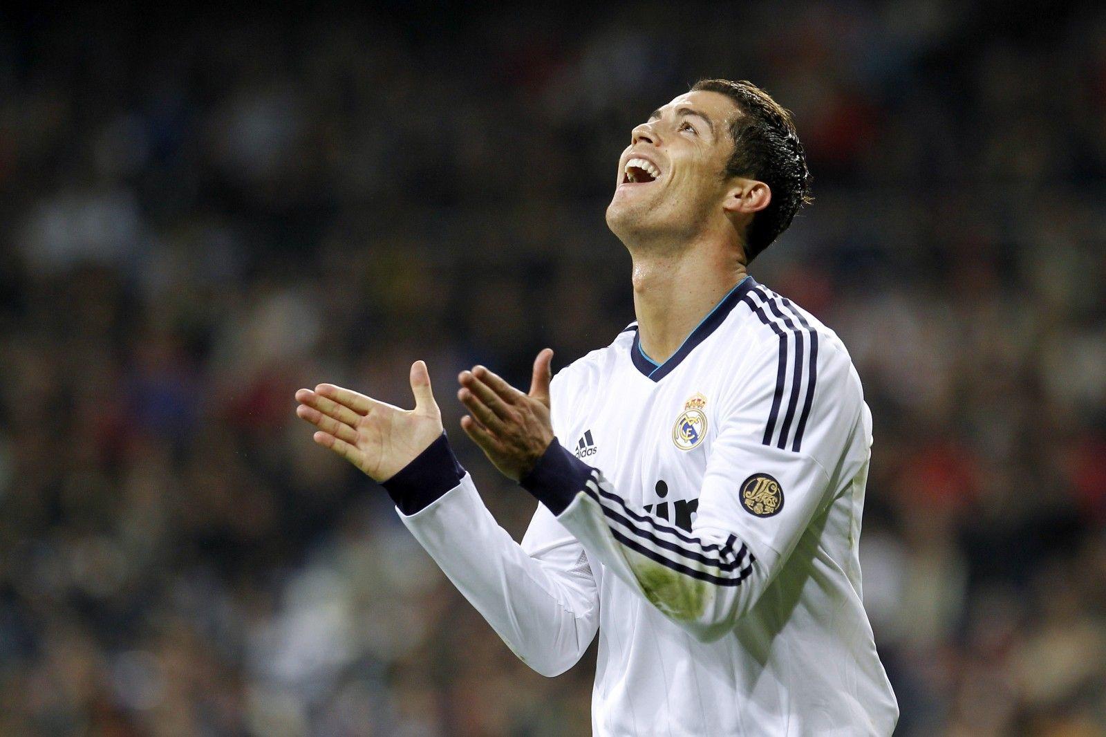 1600x1066 Free download cristiano ronaldo HD smiling cristiano ronaldo HD goal celebration [1600x1066] for your Desktop, Mobile & Tablet. Explore Cristiano Ronaldo Celebration Wallpaper. Cristiano Ronaldo Celebration Wallpaper, Cristiano Ronaldo
